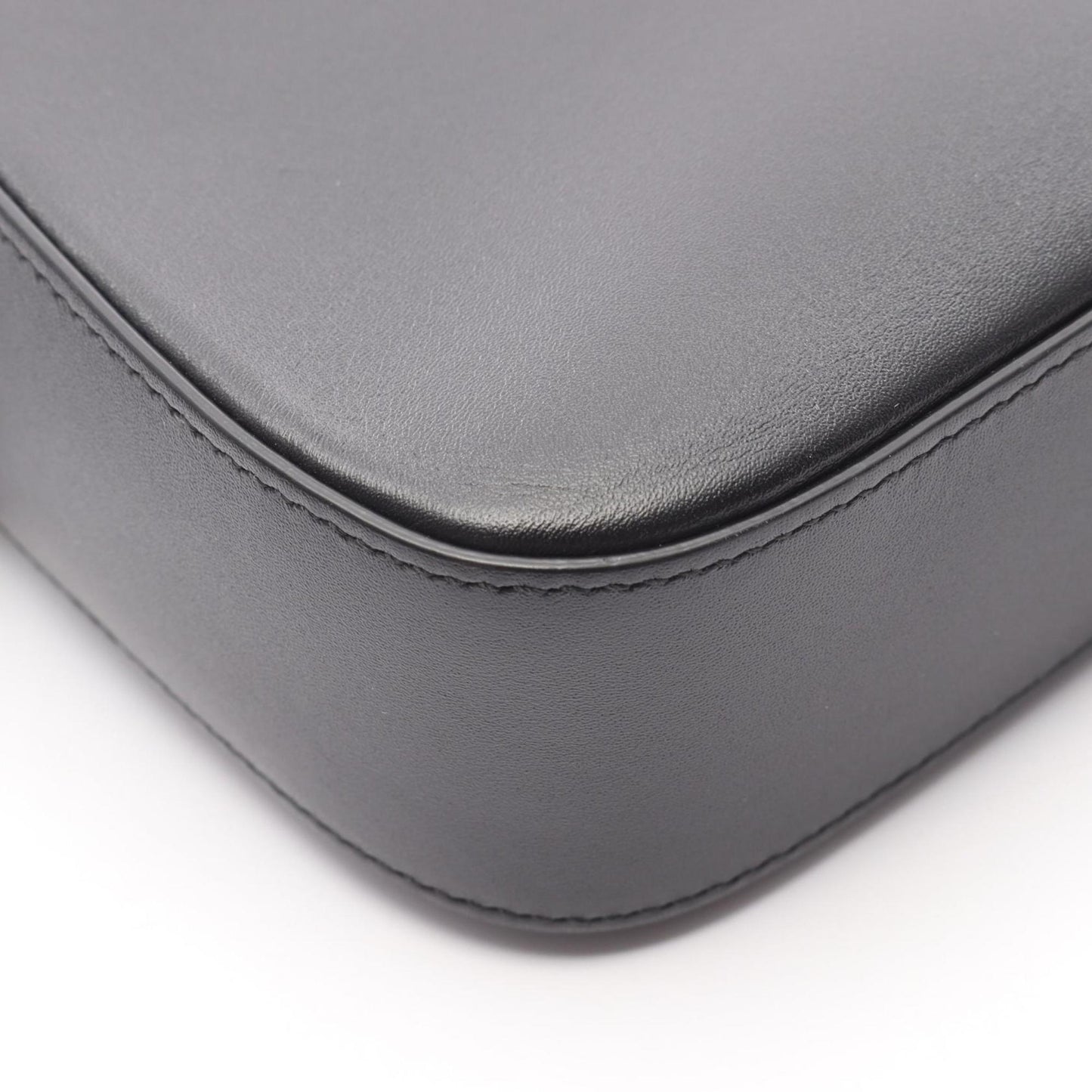 Gucci Black Leather Shoulder Bag