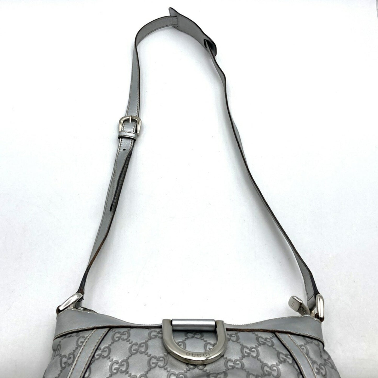 Gucci Abbey Silver Leather Shoulder Bag