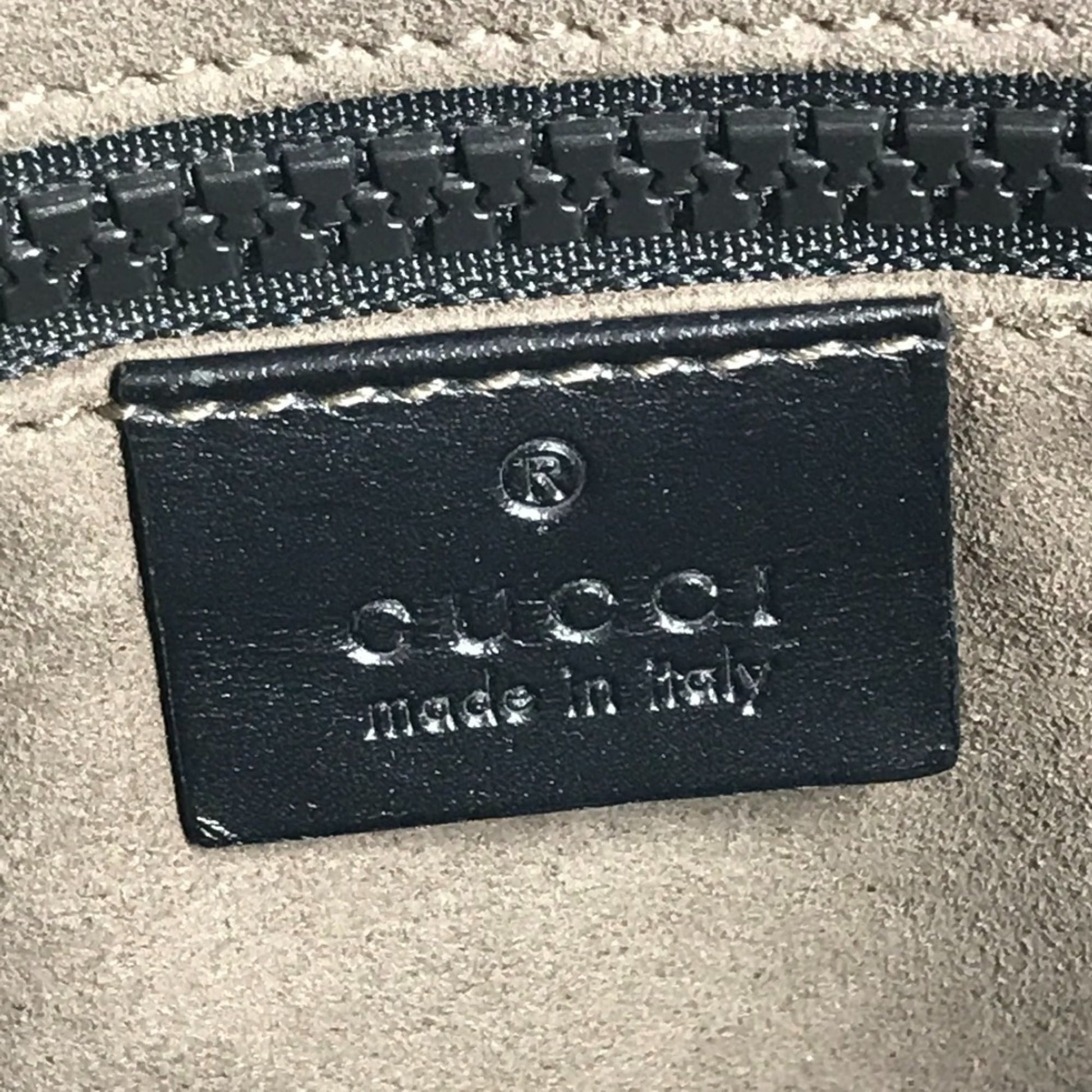 Gucci Beige Black Gg Supreme Leather Messenger Bag Shoulder Bag