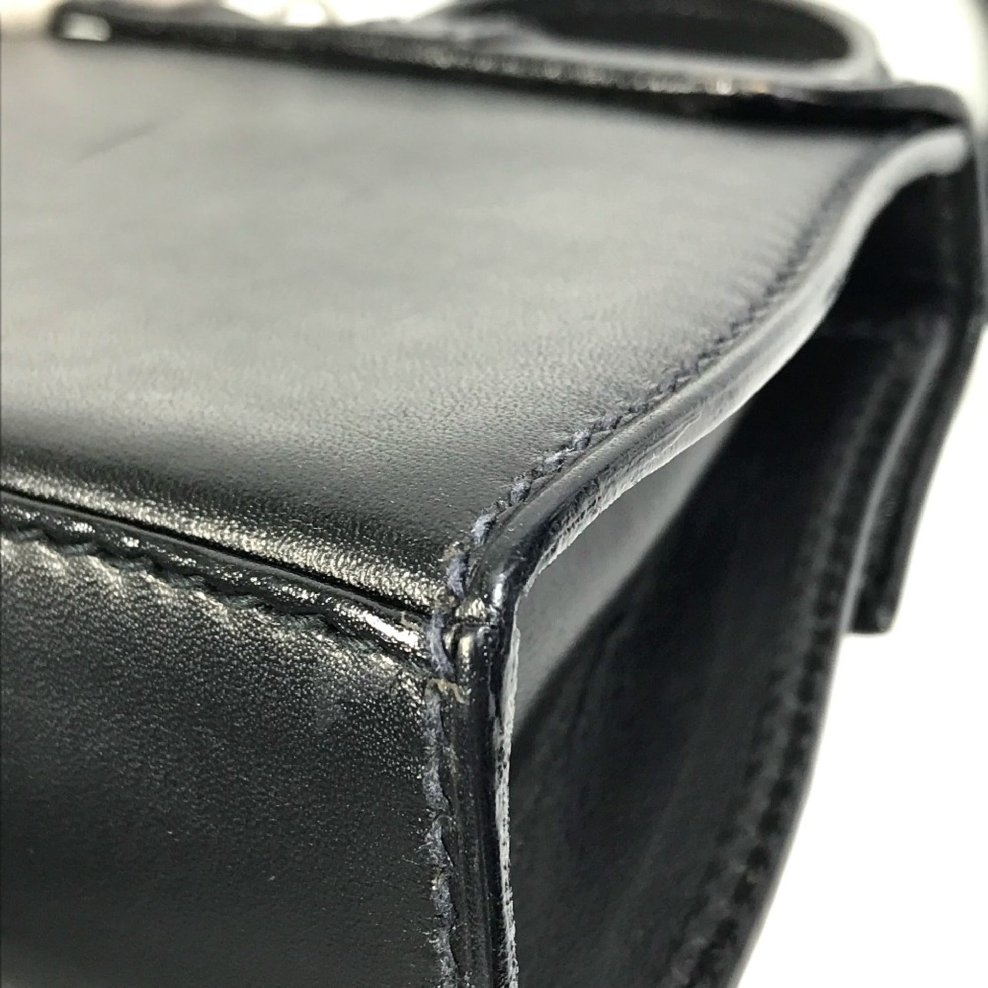 Gucci Black Leather Shoulder Bag