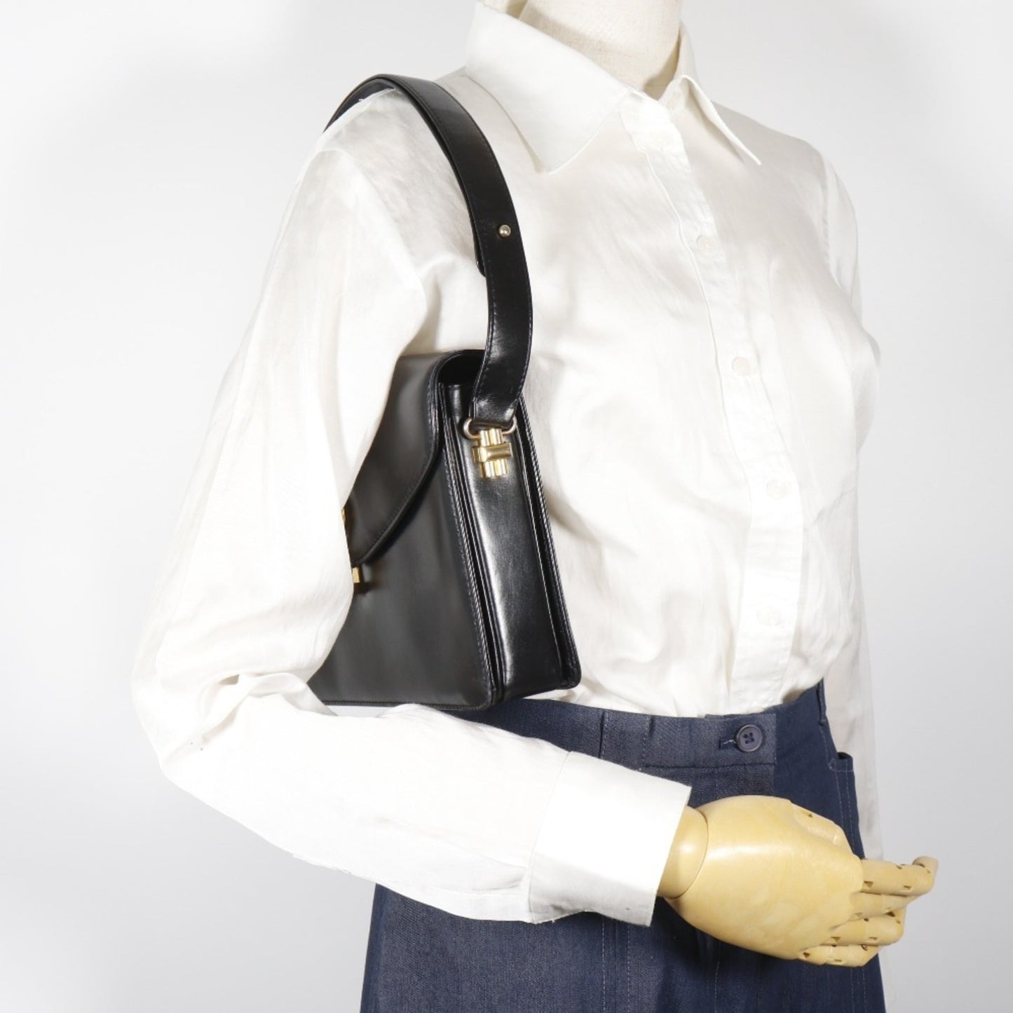 Gucci Black Leather Shoulder Bag