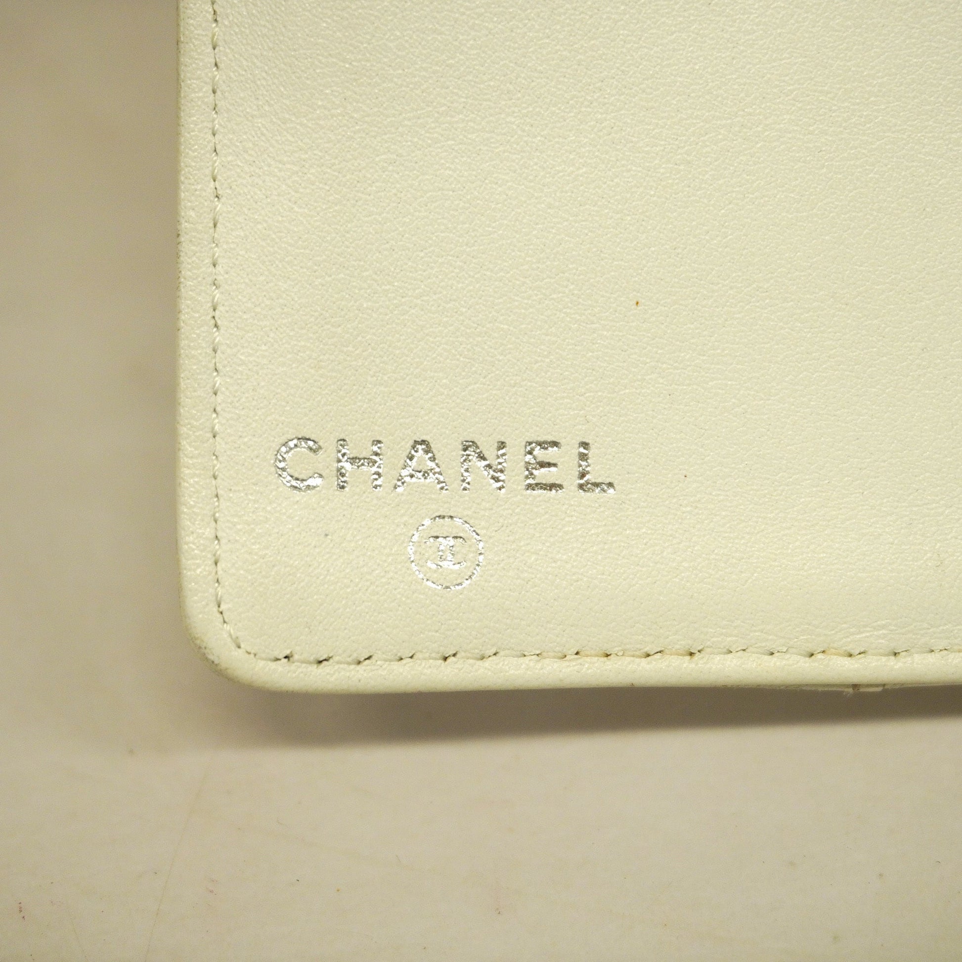 ChanelAuth  Matelasse Long Wallet Silver Metal Fittings Women's Lambskin Wallet