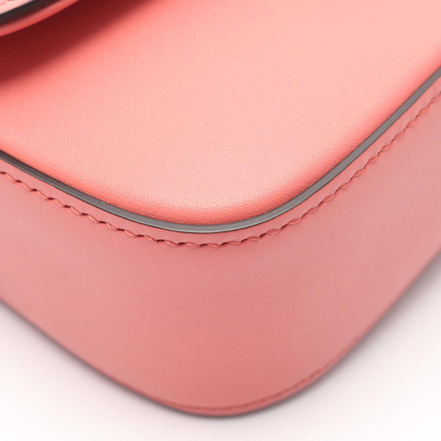 Gucci Pink Leather Shoulder Bag
