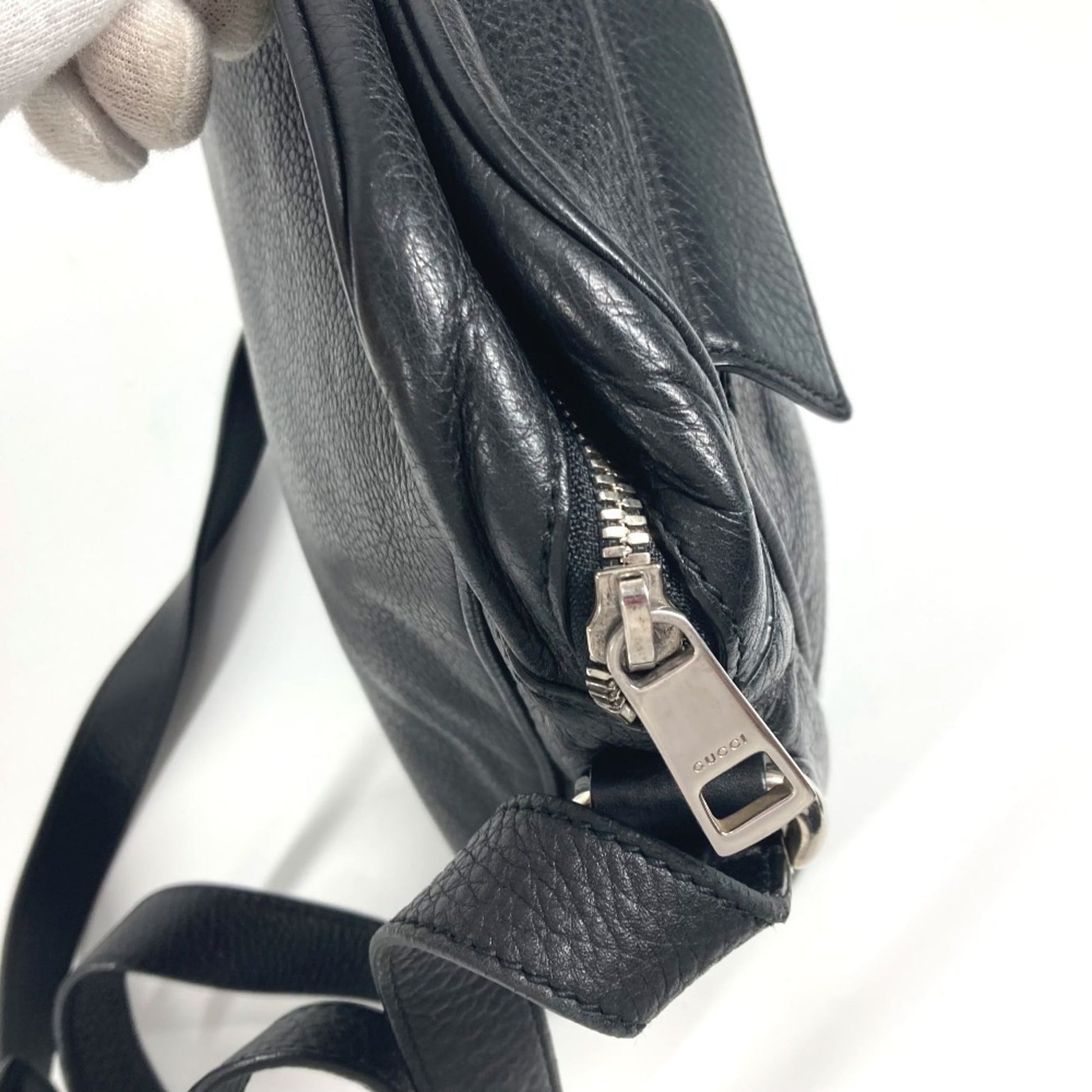 Gucci Black Leather Pochette Shoulder Bag