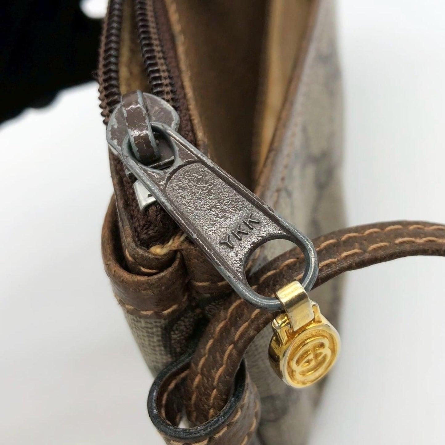 Gucci Brown Gg Supreme Shoulder Bag
