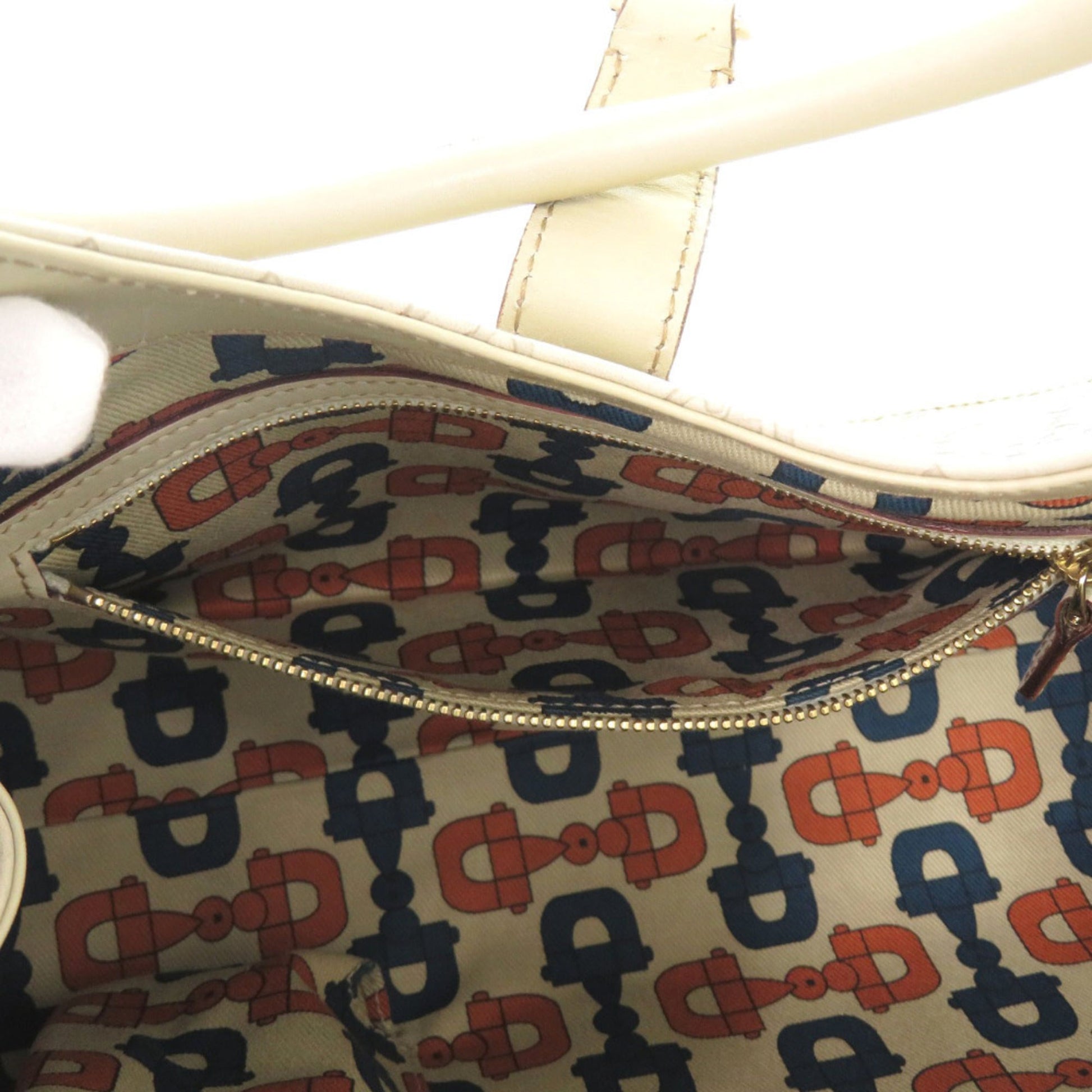 Gucci Ivory Leather Shoulder Bag