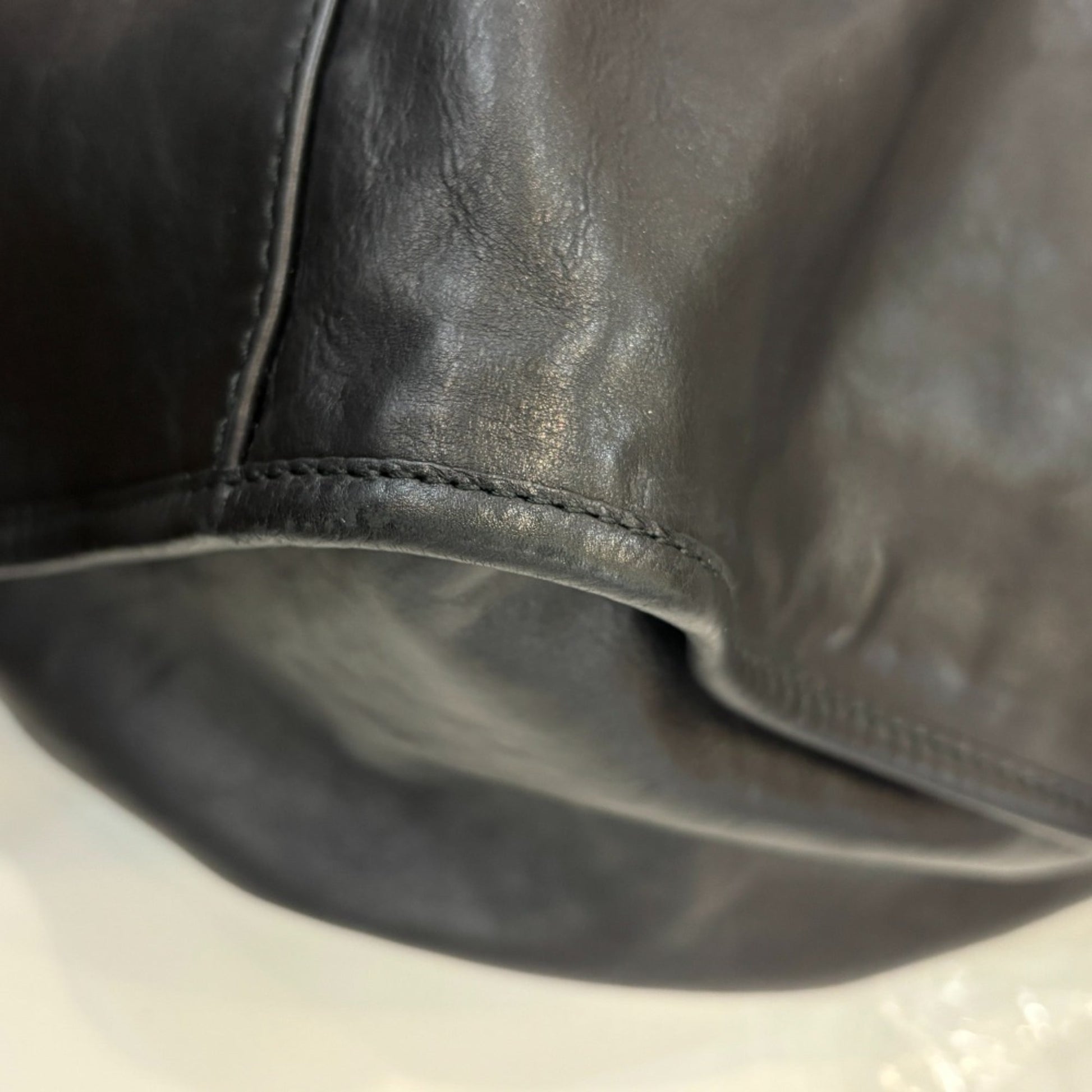 Gucci Black Leather Tote Bag