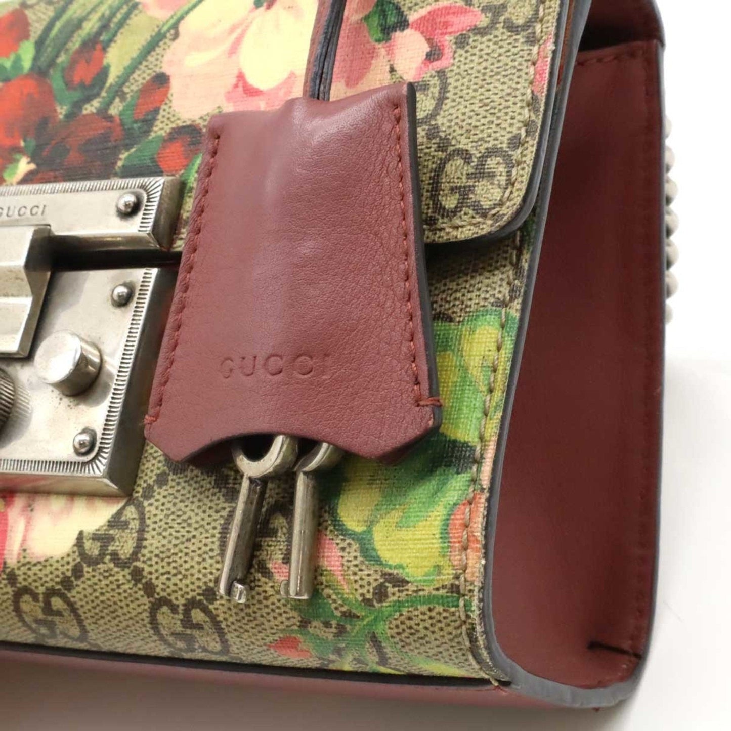 Gucci Gg Blooms Beige Multi-Color Pink Pvc Leather Shoulder Bag