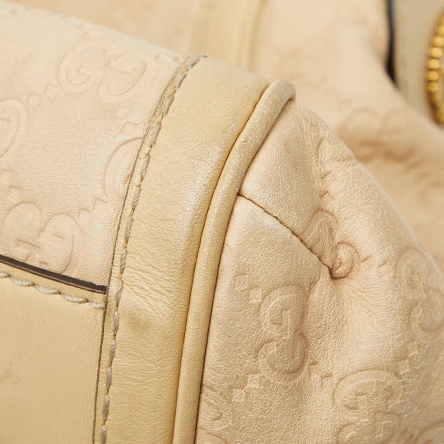 Gucci Beige Gg Leather Leather Handbag