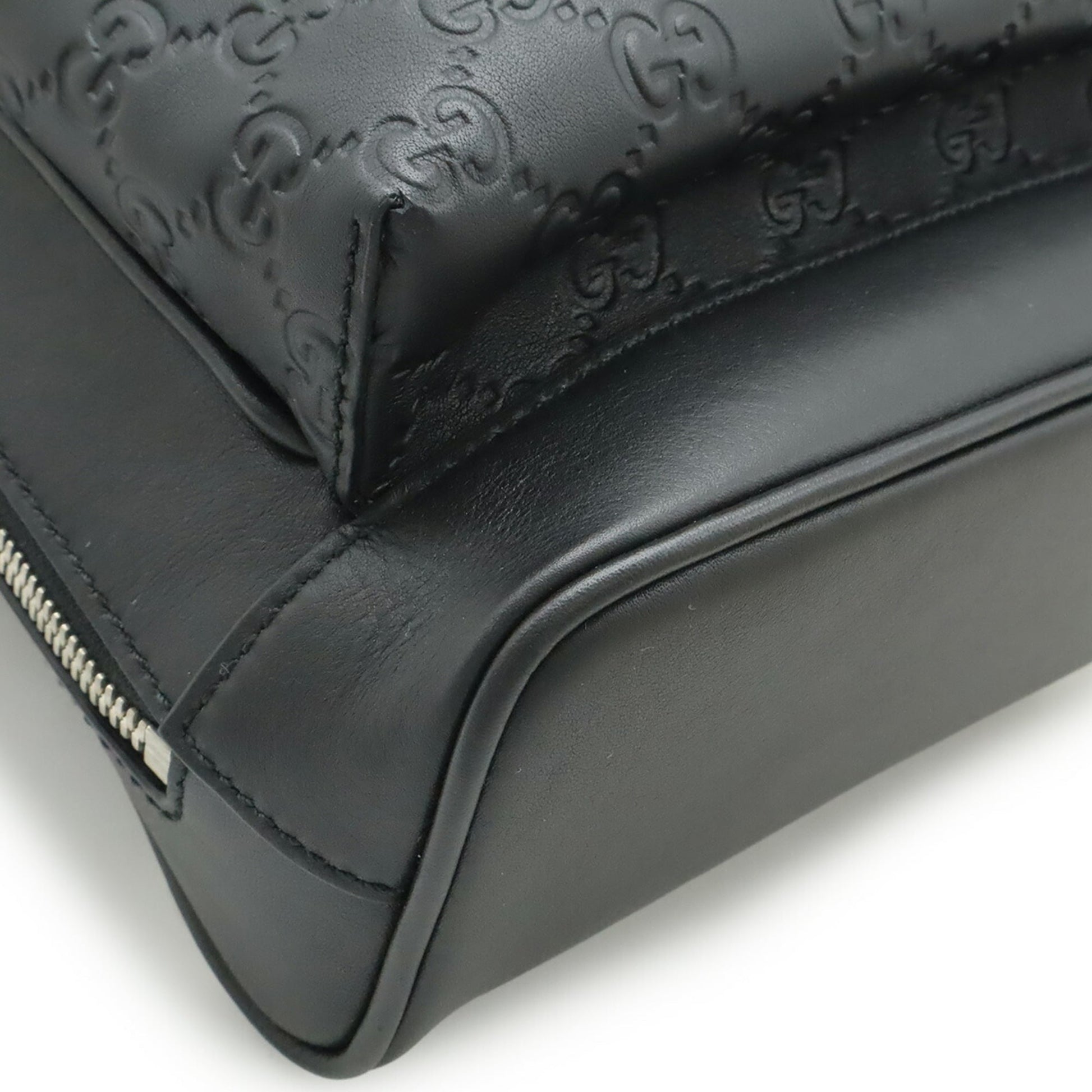 Gucci Black Leather Shoulder Bag