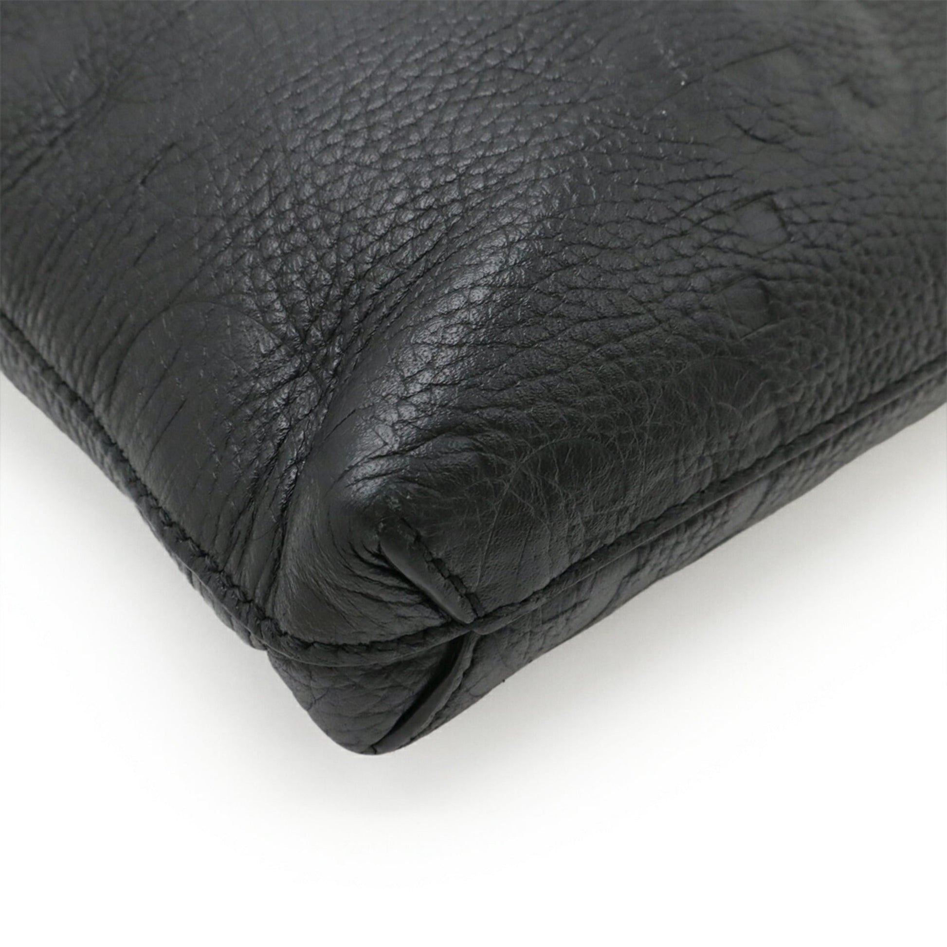 Gucci Black Leather Clutch Bag Shoulder Bag