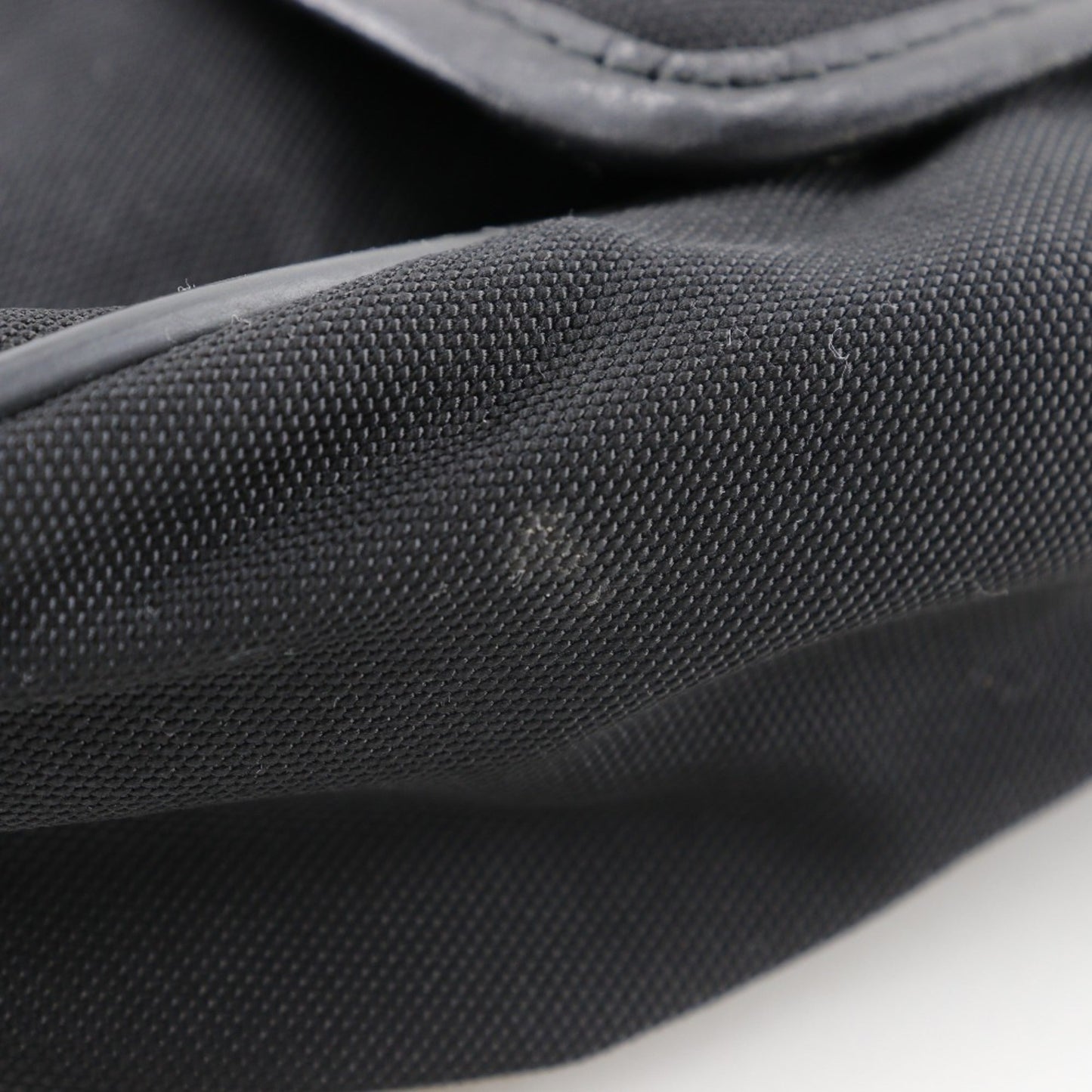 Gucci Black Nylon Canvas Shoulder Bag Sling Bag