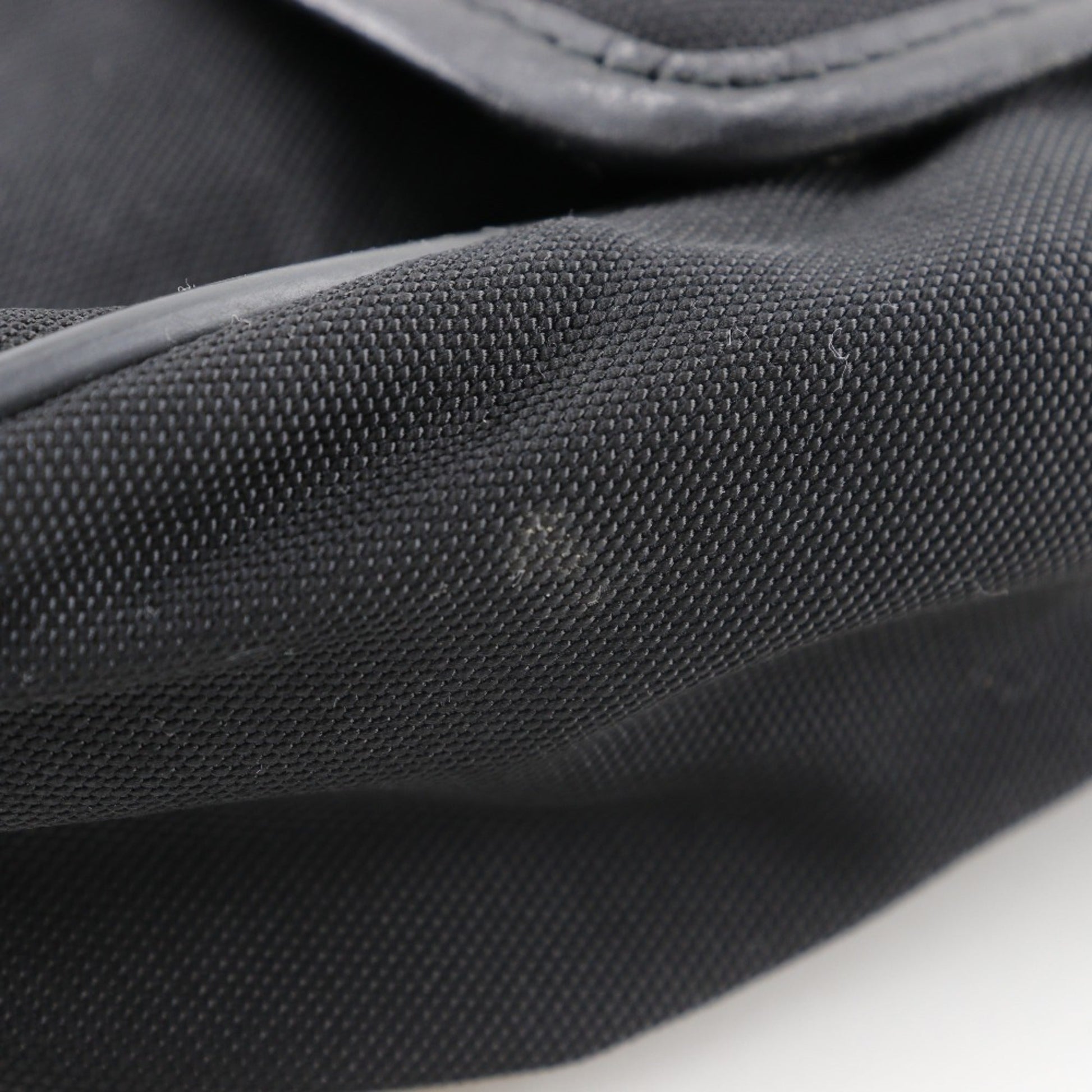 Gucci Black Nylon Canvas Shoulder Bag Sling Bag