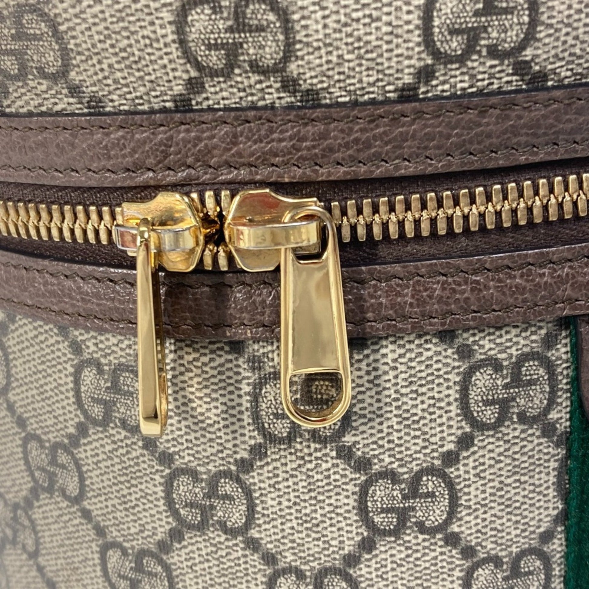 Gucci Beige Gg Supreme Handbag Vanity Bag