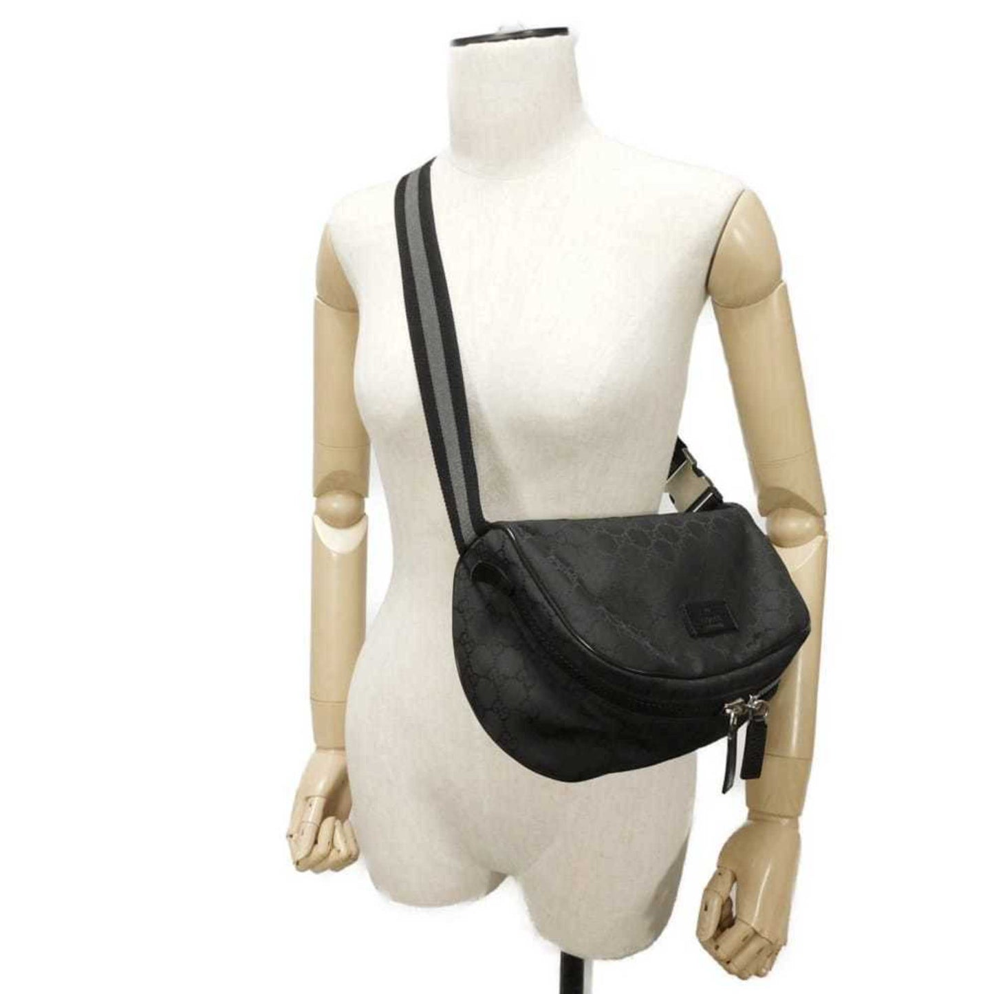 Gucci Black Nylon Canvas Leather Shoulder Bag Sling Bag