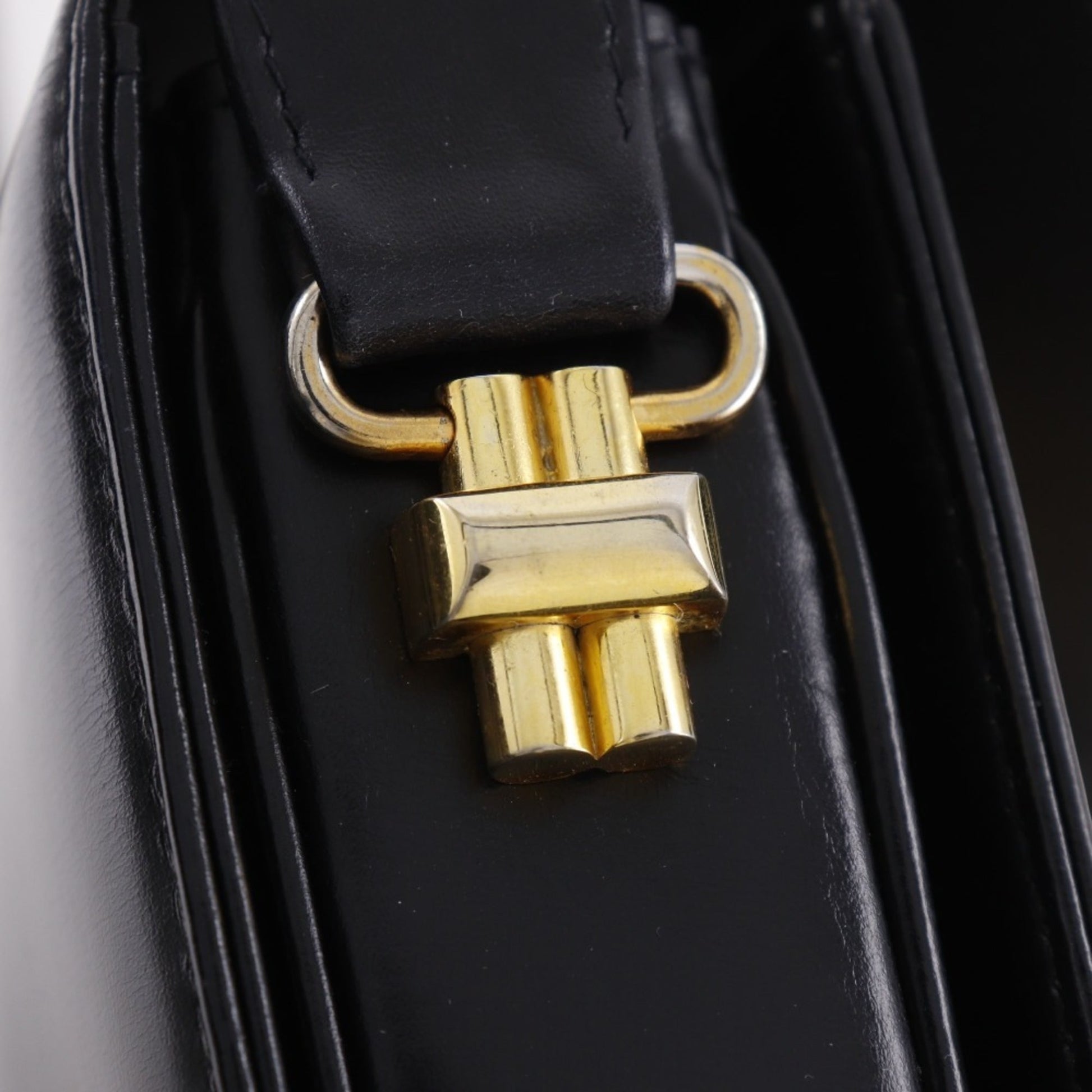 Gucci Black Leather Shoulder Bag