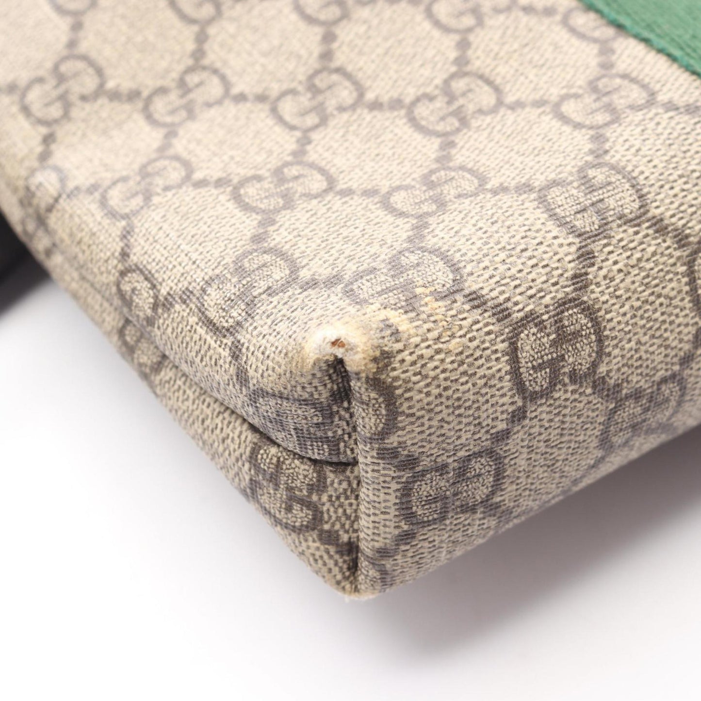 Gucci Beige Multi-Color Gg Supreme Leather Shoulder Bag