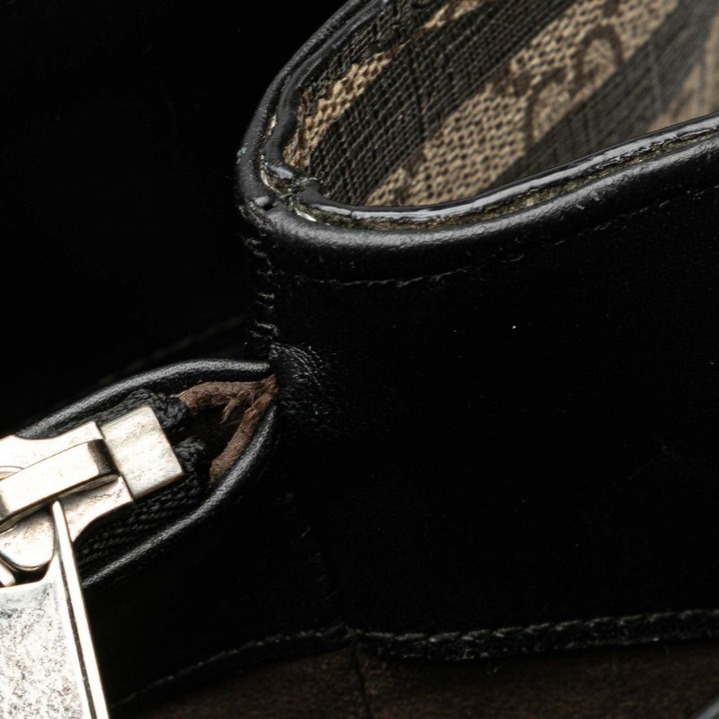 Gucci Beige Black Pvc Leather Shoulder Bag Tote Bag