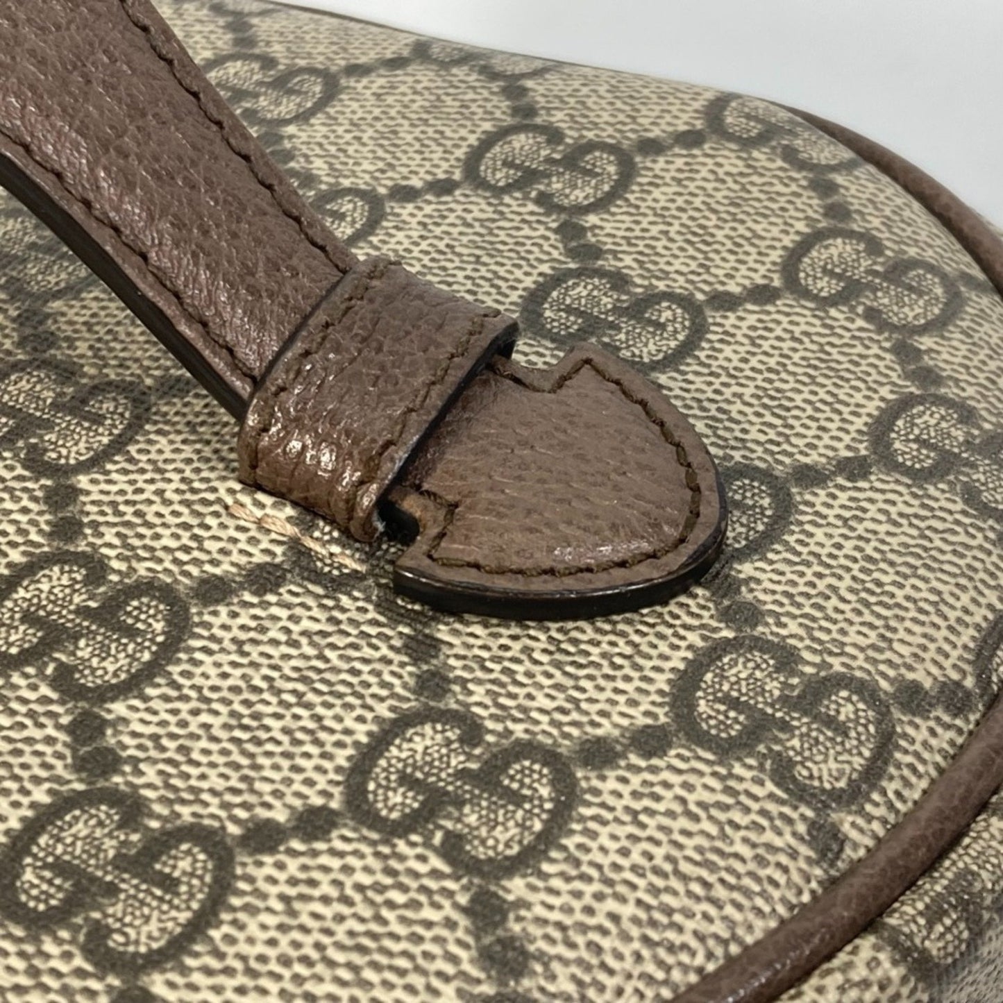 Gucci Beige Gg Supreme Handbag Vanity Bag