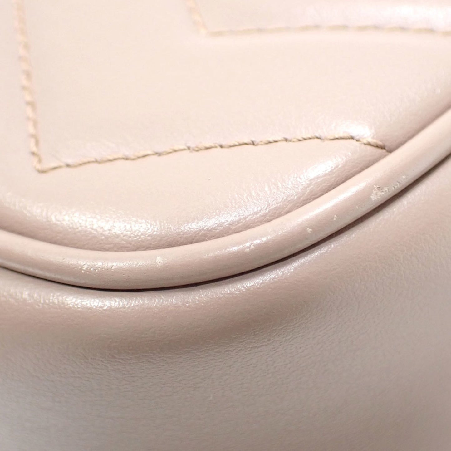 Gucci Beige Quilting Leather Shoulder Bag