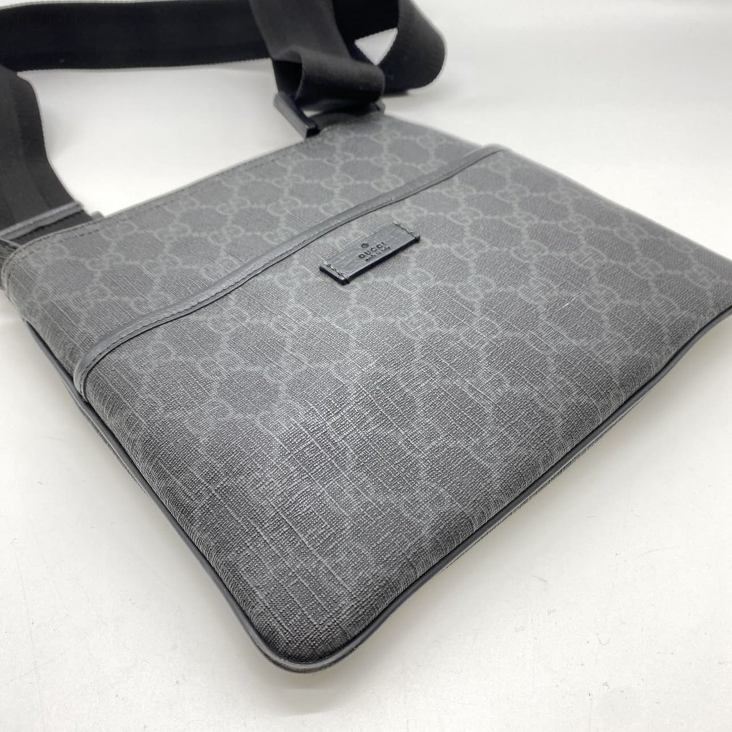 Gucci Black Gg Supreme Shoulder Bag
