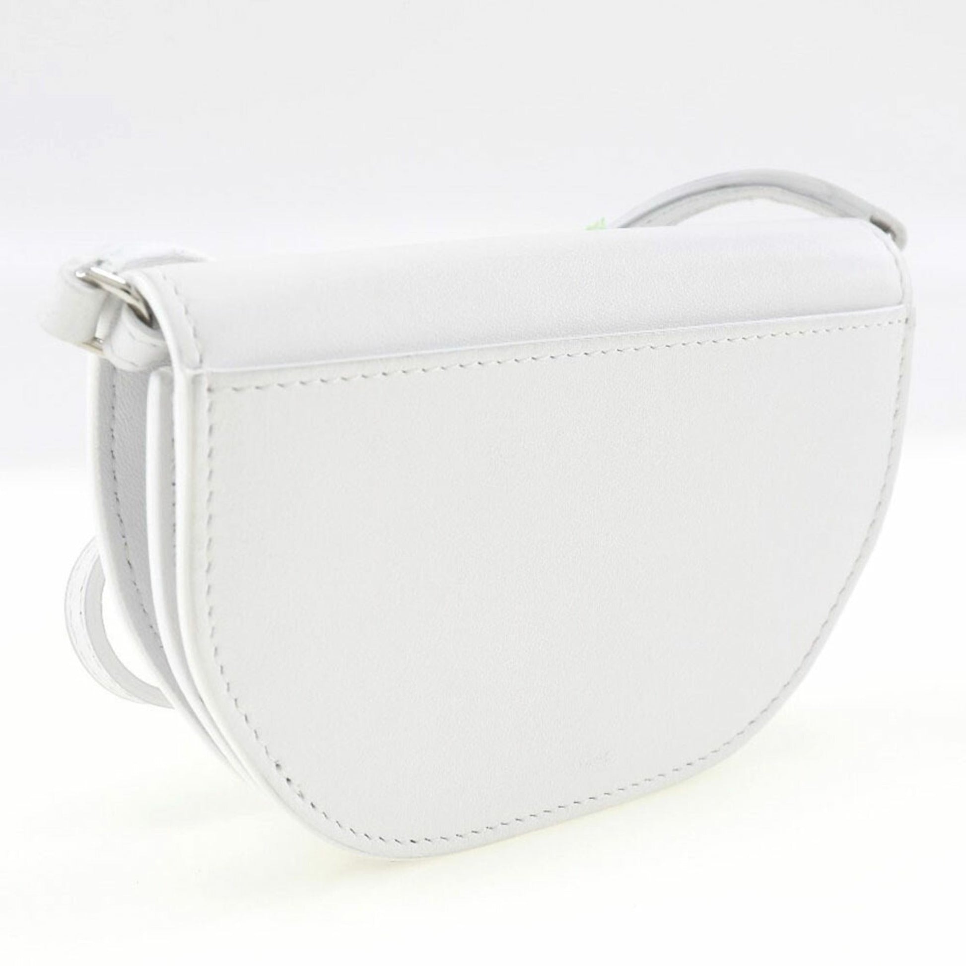 Burberry Shoulder Bag Leather White Shoulder Bag 2