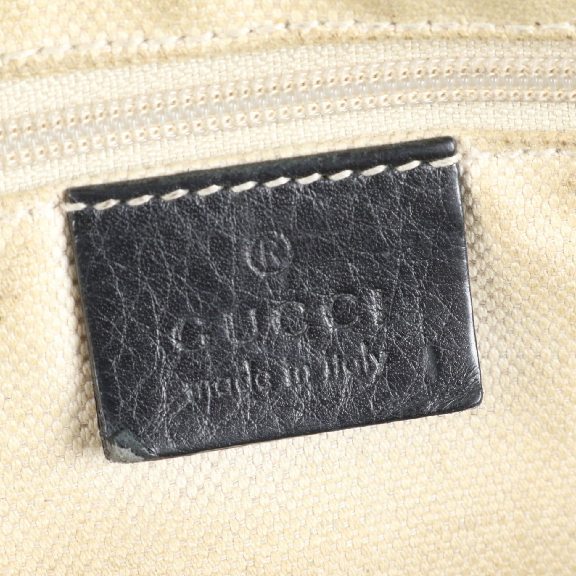 Gucci Black Leather Shoulder Bag
