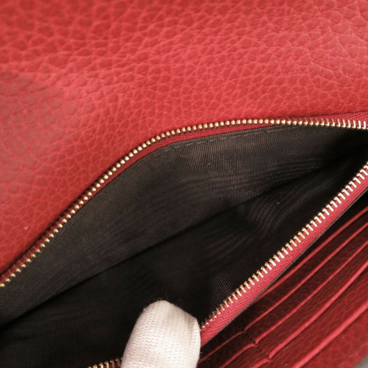 Gucci Red Color Leather Shoulder Bag