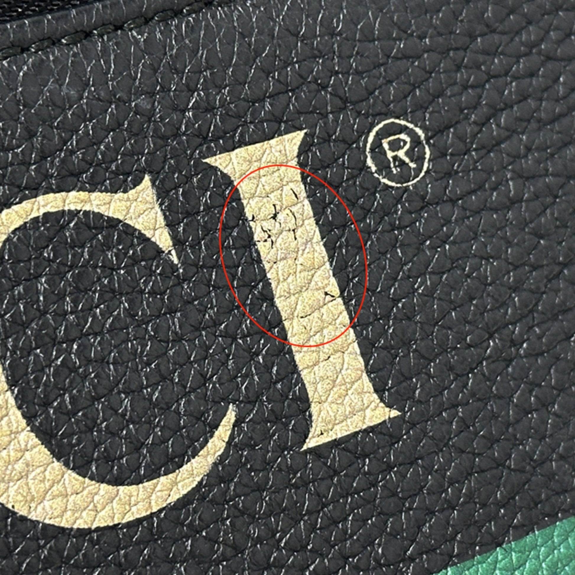 Gucci Black Leather Fanny Pack Sling Bag