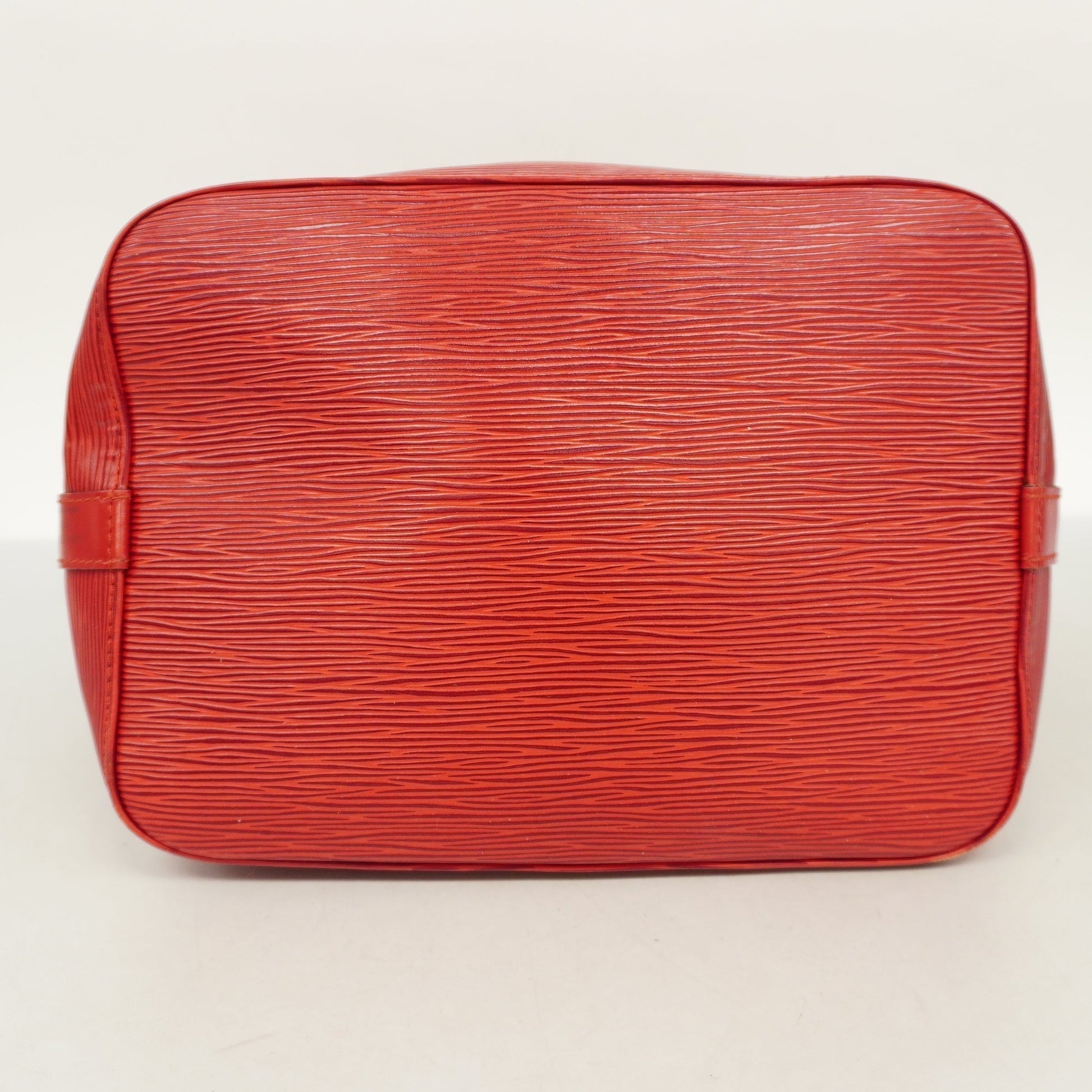 Louis Vuitton  Epi Petit Noe M44107 Women's Shoulder Bag Castilian Red