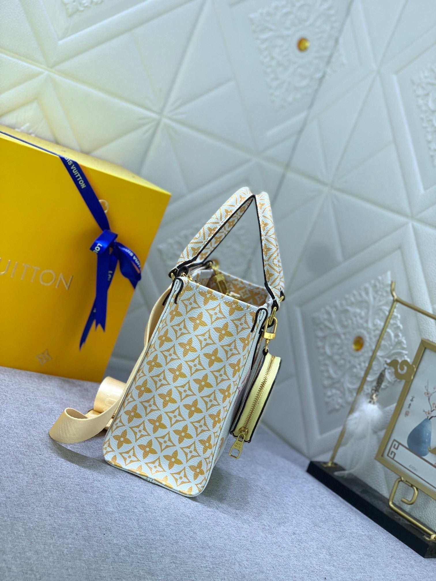 EN - Luxury LUV 816 Travel Bag
