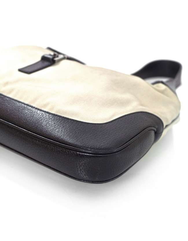 Gucci Black Leather and Beige Canvas Jackie-O Bag