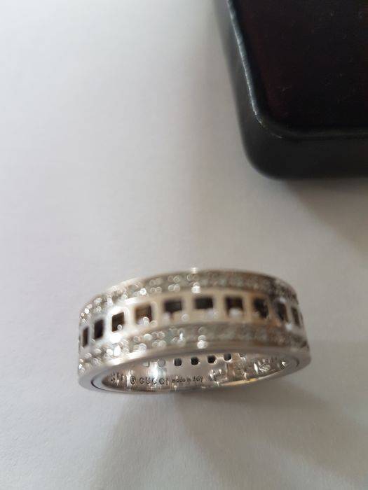 Gucci - spinning ring, 18K white gold and Diamond - Ring size 9.75