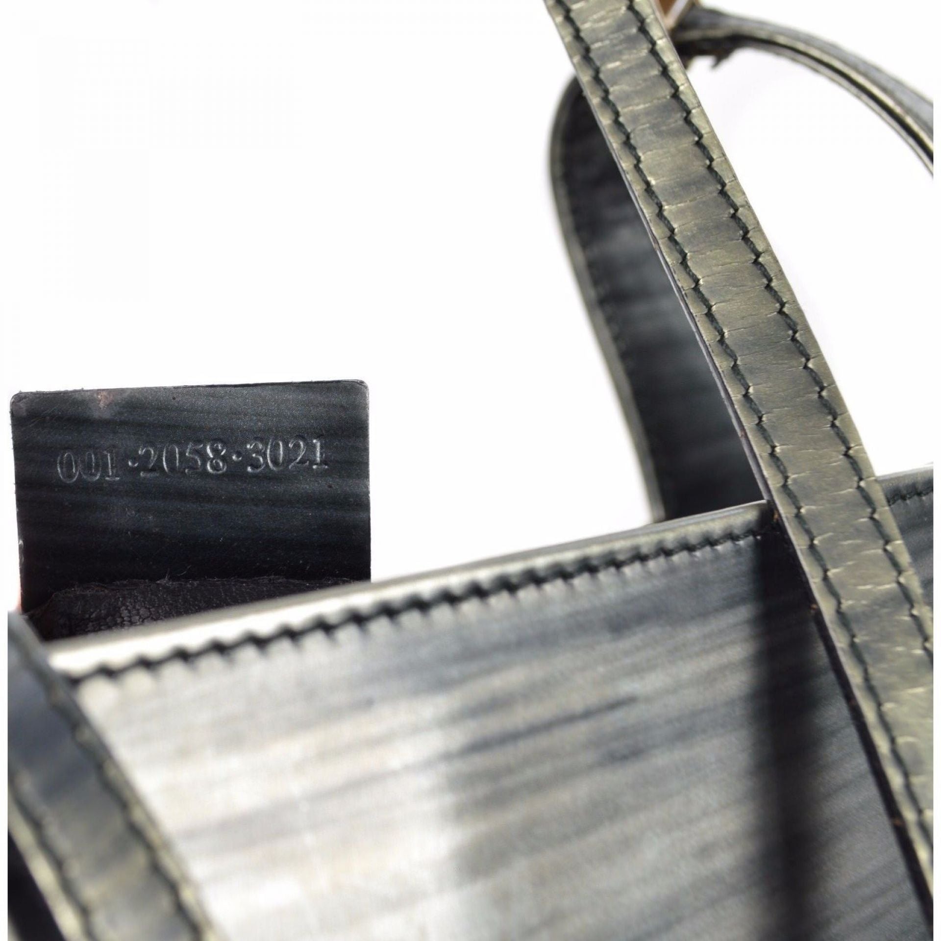 Gucci - Coated Shoulder Bag