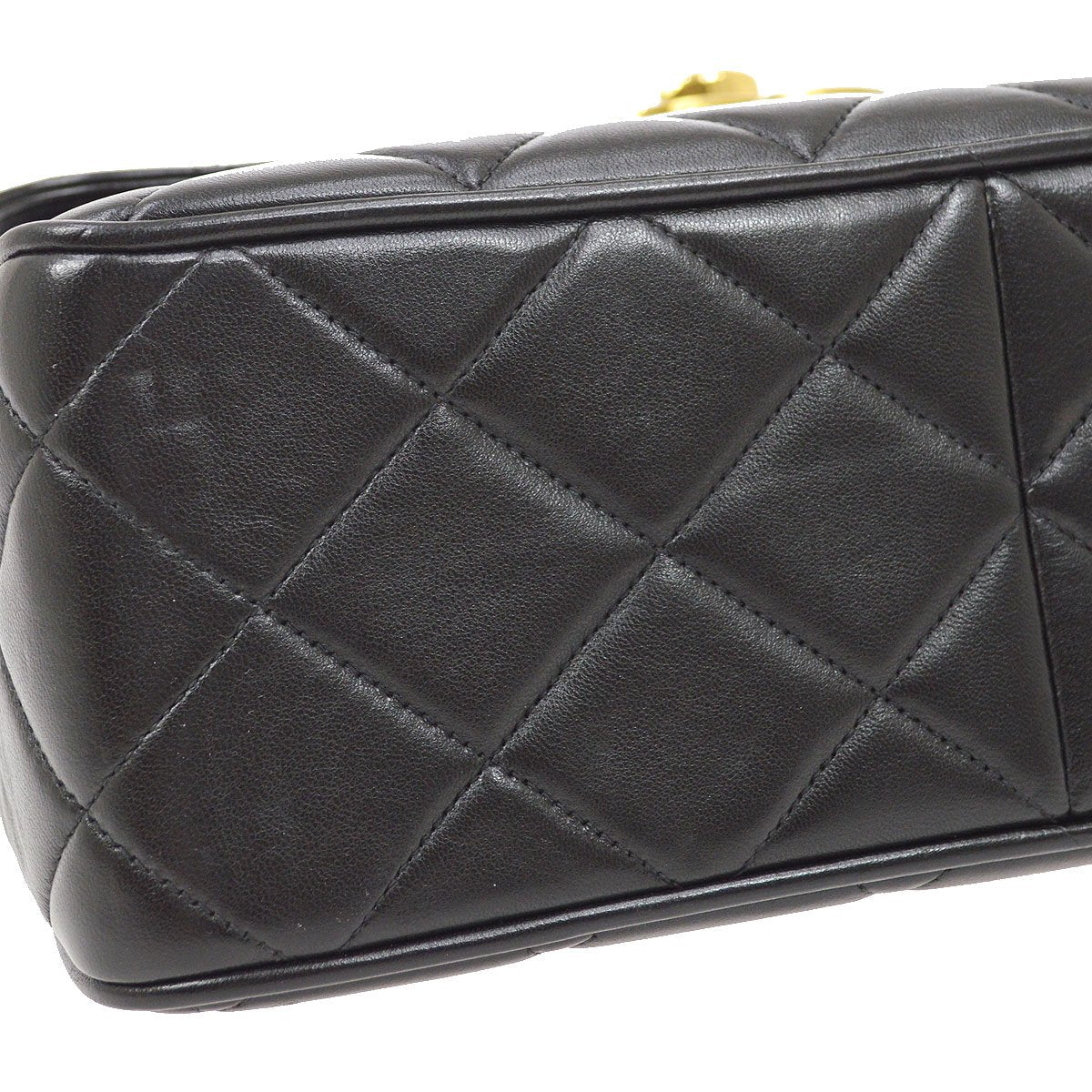 CHANEL? 1994-1996 Black Lambskin Straight Flap 83888