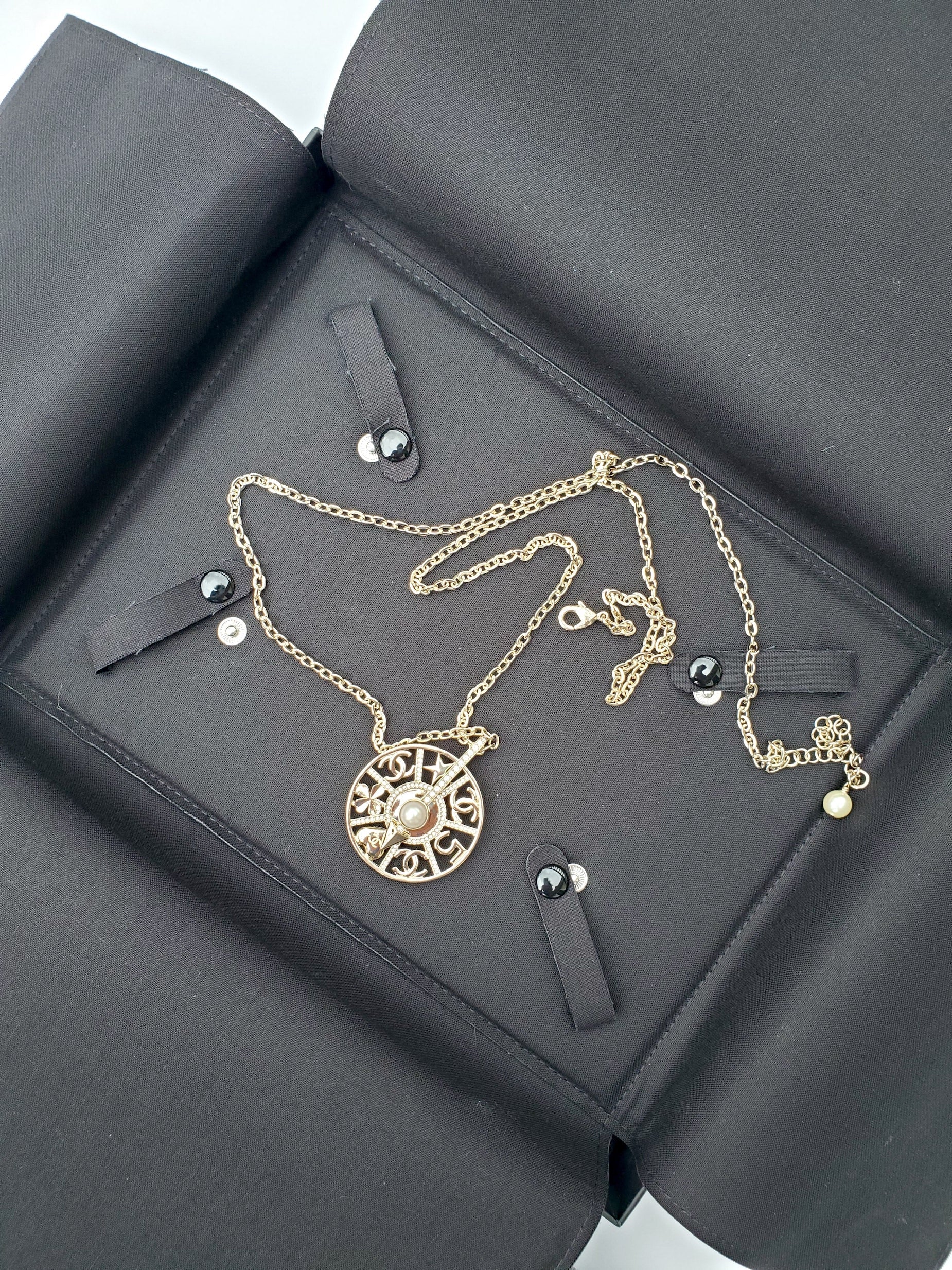 Chanel New 22S Pendant Long Necklace