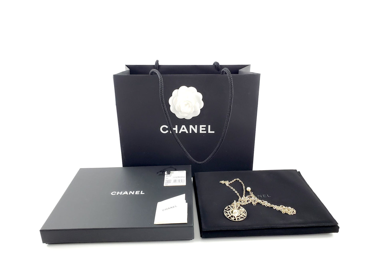 New CHANEL 22S Pendant Long Necklace