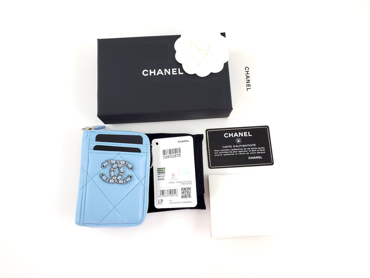 Chanel Quilted 22S CC Blue Zip Card Case Handbag
