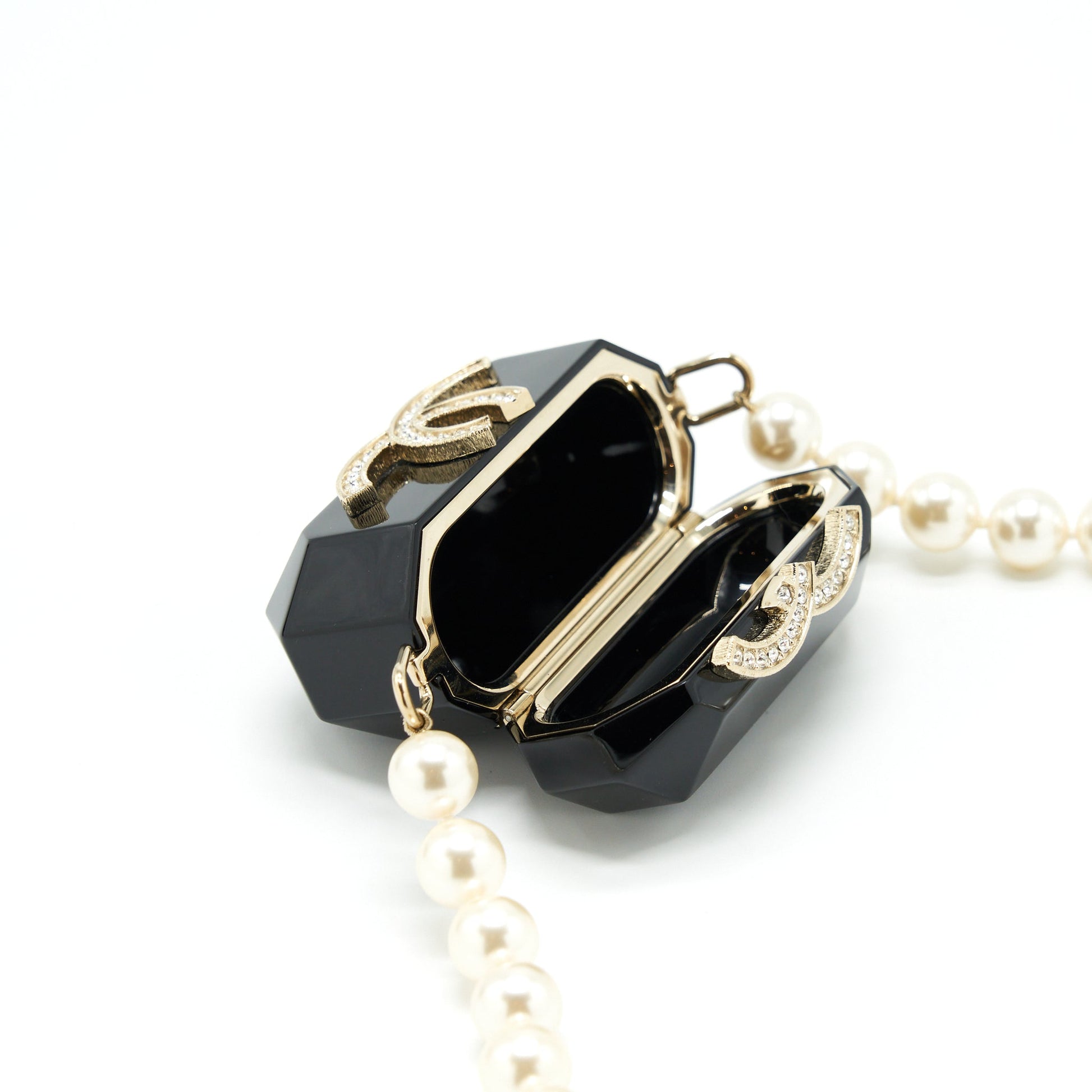 Chanel AirPods Pearl LGHW Black Handbag