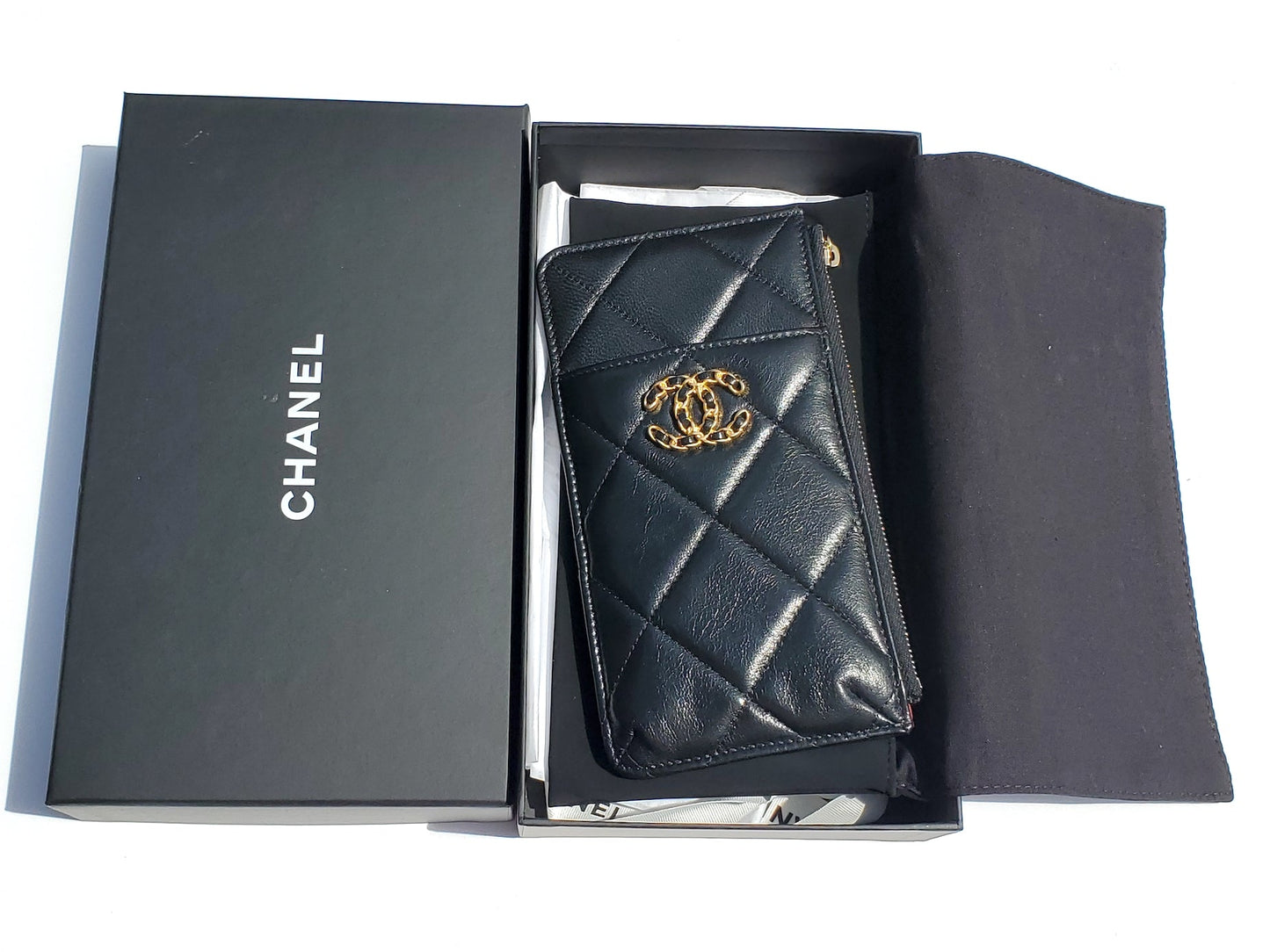 Chanel 19 2020 Black Goatskin Quilted Phone Card Holder Handbag