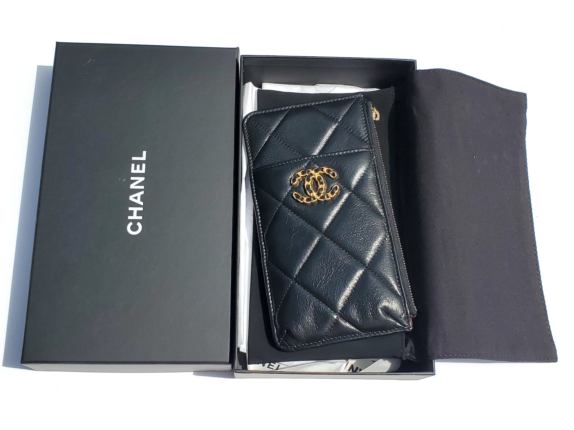Chanel 19 2020 Black Goatskin Quilted Phone Card Holder Handbag