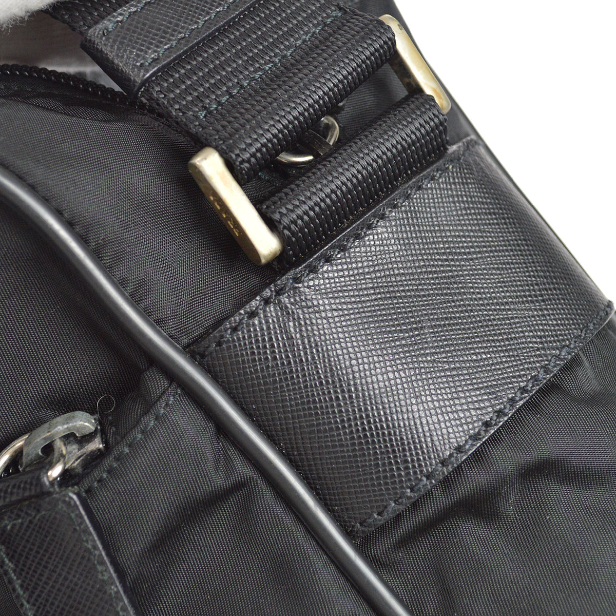 Prada Shoulder Bag Shoulder Bag 77904