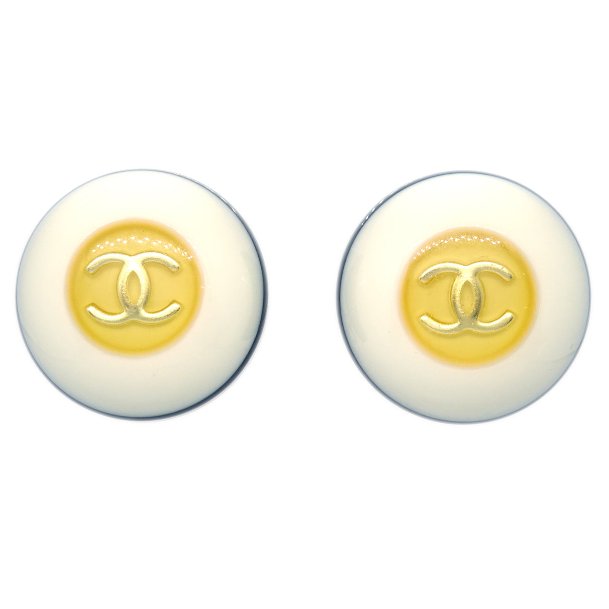 Chanel Button Earrings Clip-On White 96P