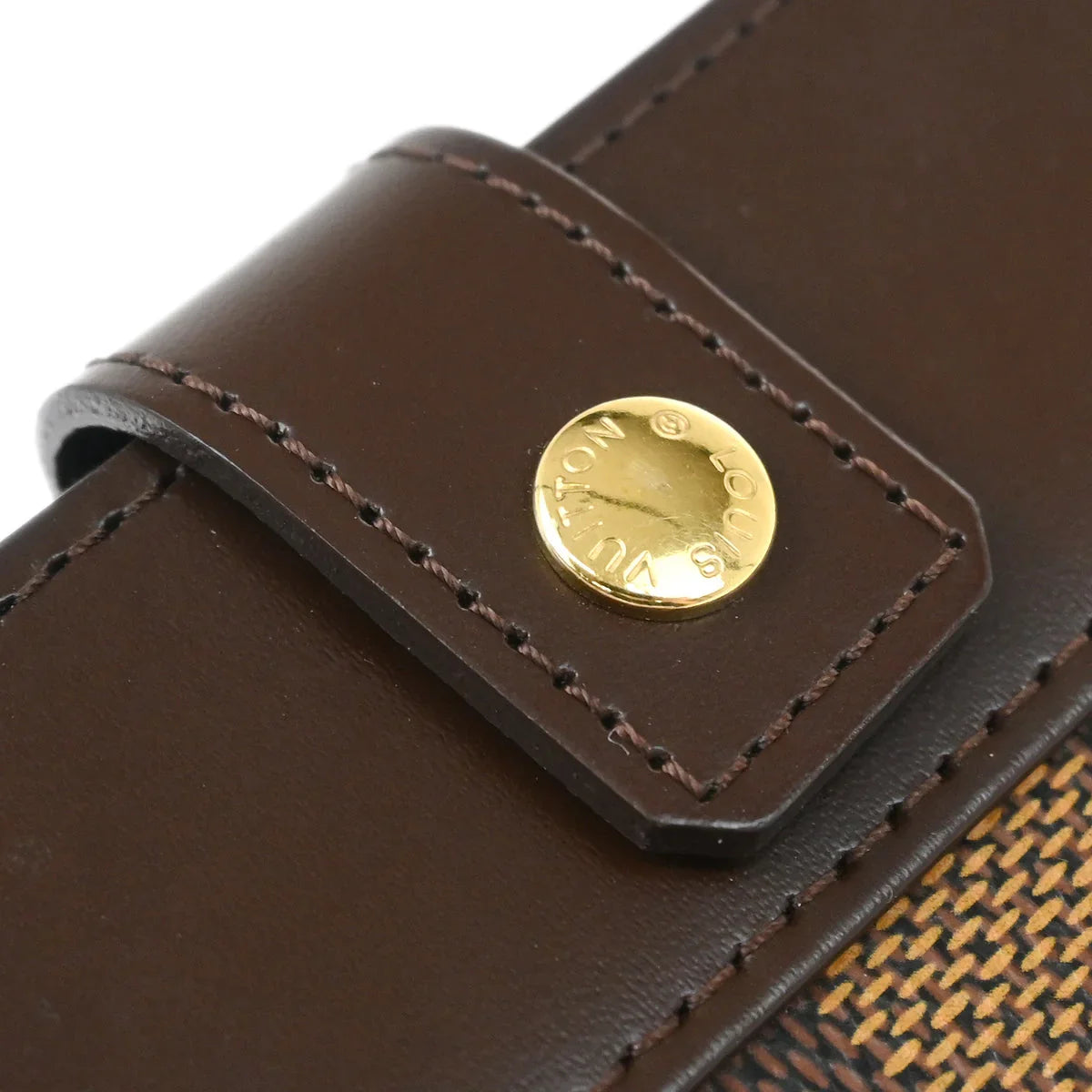 Louis Vuitton 2005 Damier Compact Zip Wallet Style 2