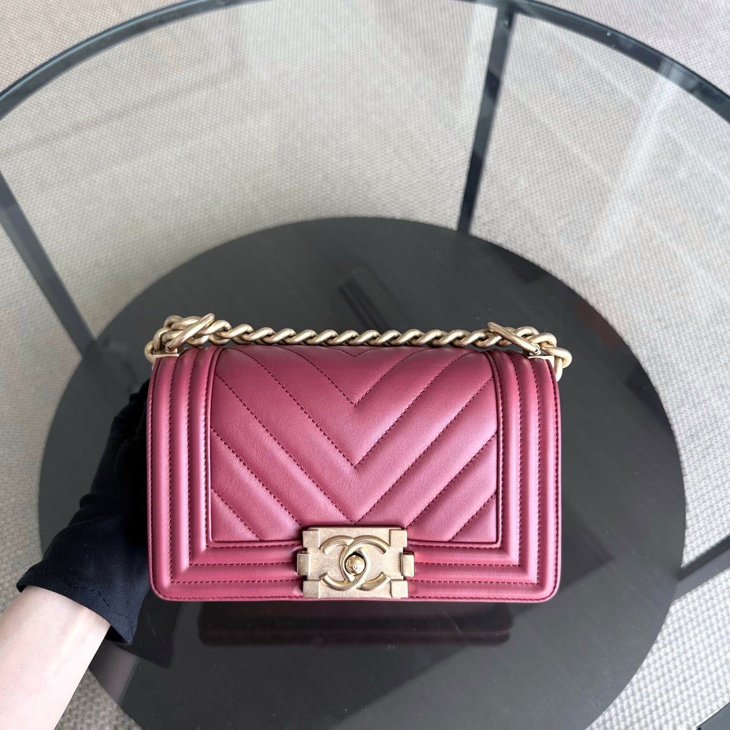 Chanel Boy Small - Chevron Calfskin Red Gold Hardware Series 28