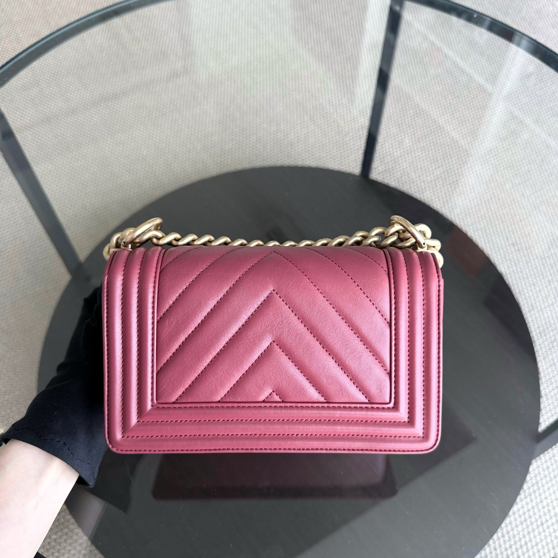 Chanel Boy Small - Chevron Calfskin Red Gold Hardware Series 28