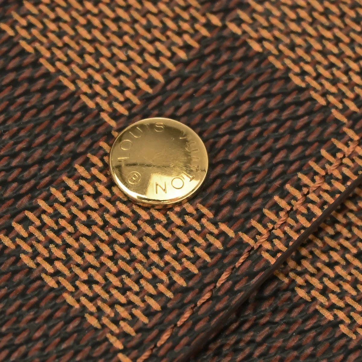 Louis Vuitton 2003 Damier Porte Monnaie Cartes Credit Wallet