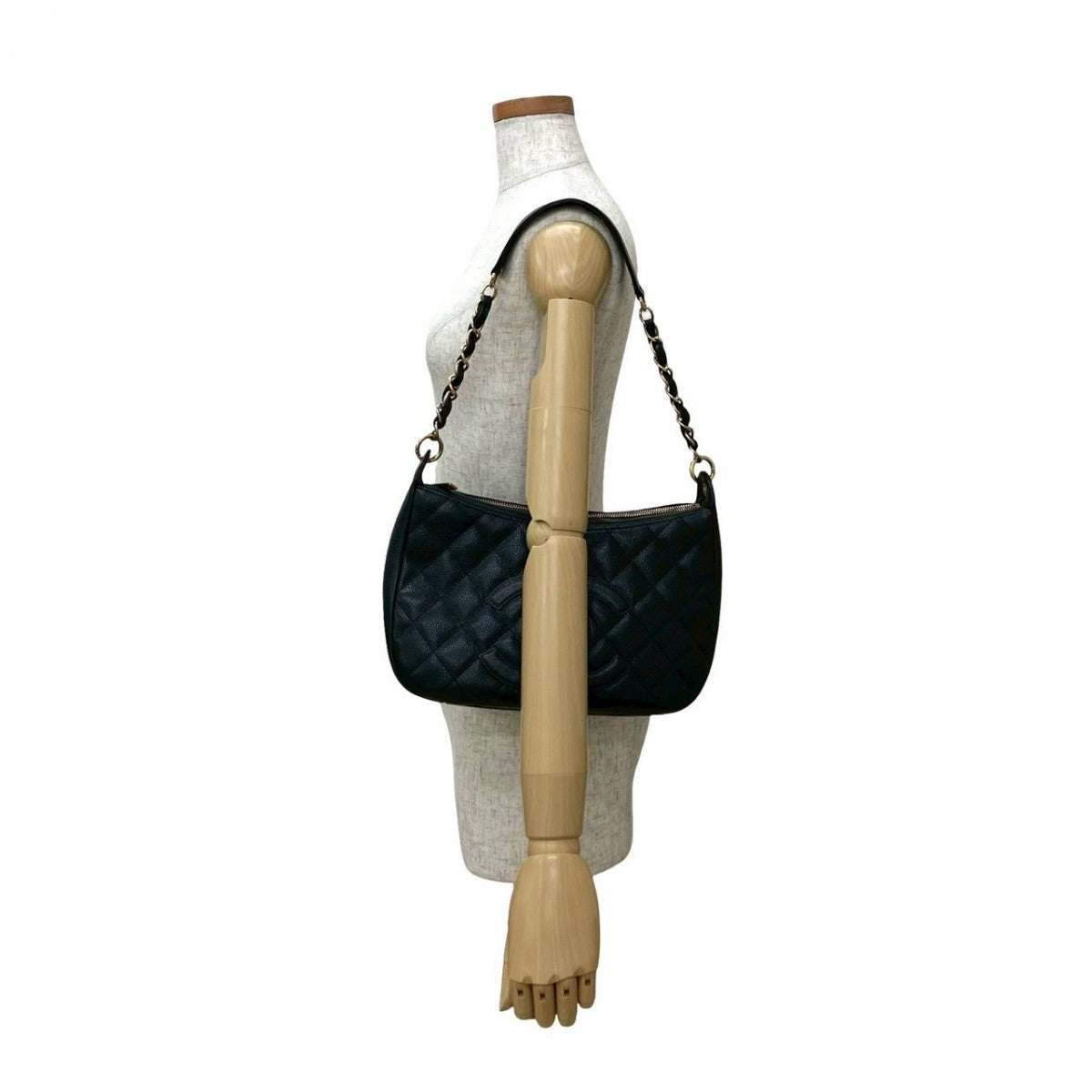 Chanel Matt caviar skin Matrasse Black Shoulder Bag