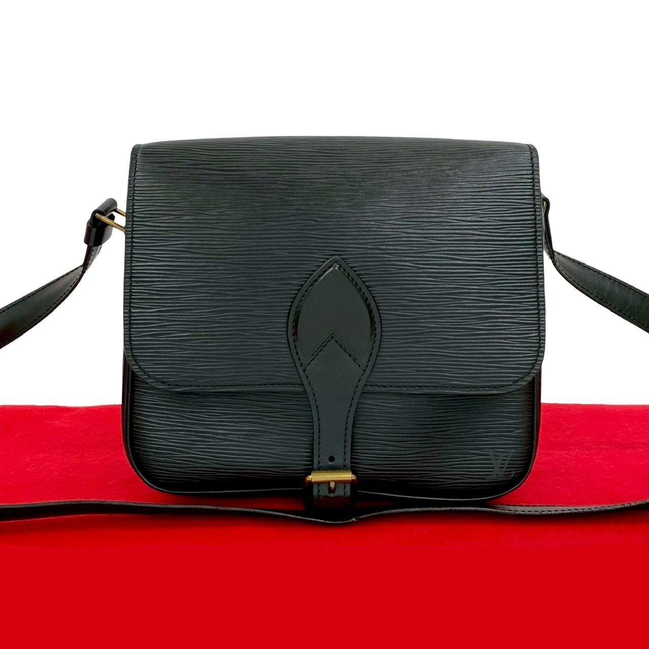 Louis Vuitton Epi Saint-Cloud Leather Black Shoulder Bag