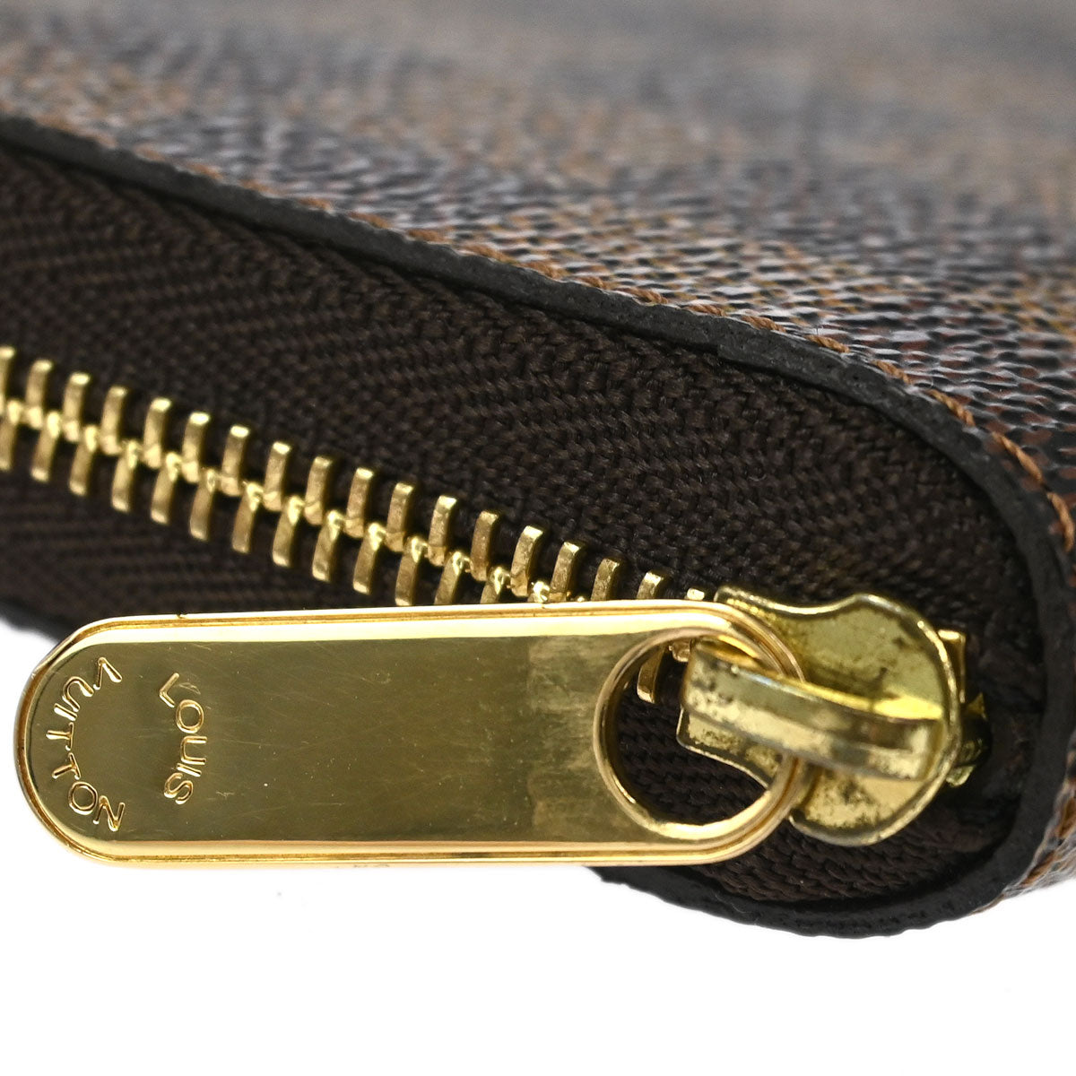 Louis Vuitton 2010 Damier Zippy Coin Purse Wallet